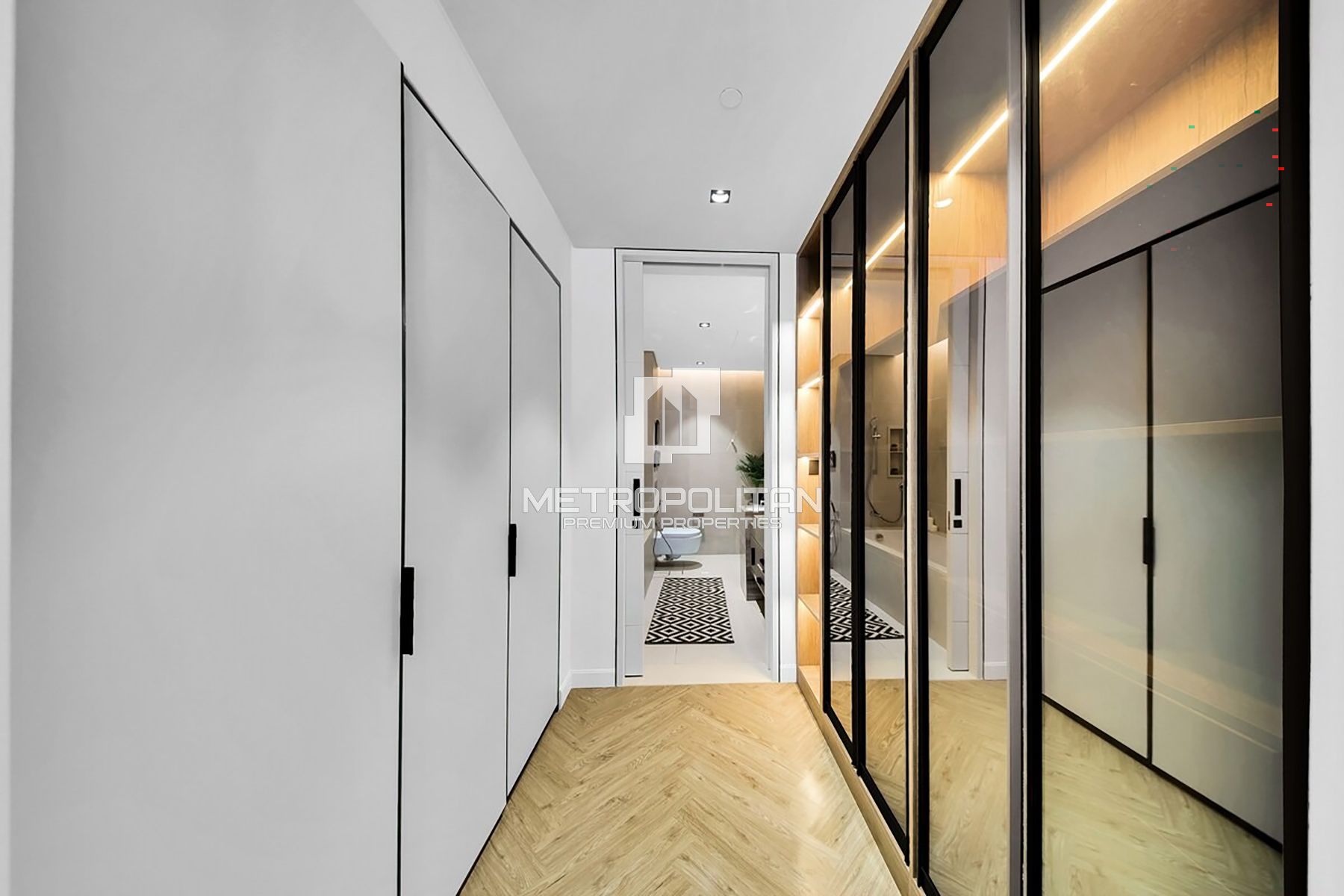 Ain and Palm Dubai View I Furnished | High Floor