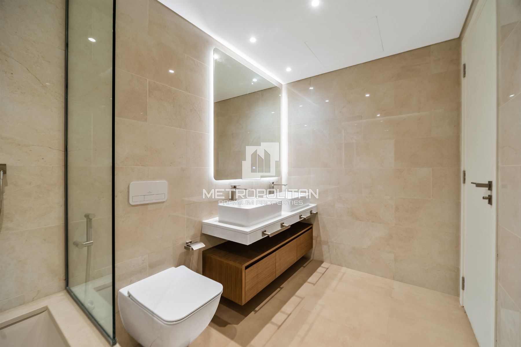 4BR Top Floor | Prime Location | Burj Al Arab View