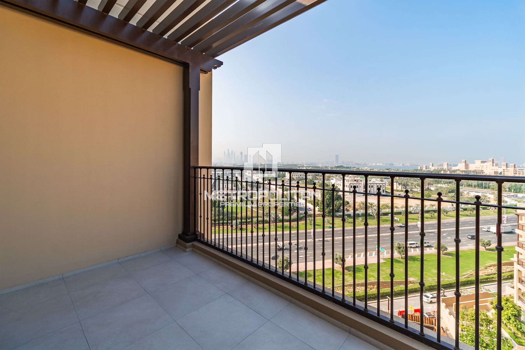 4BR Top Floor | Prime Location | Burj Al Arab View