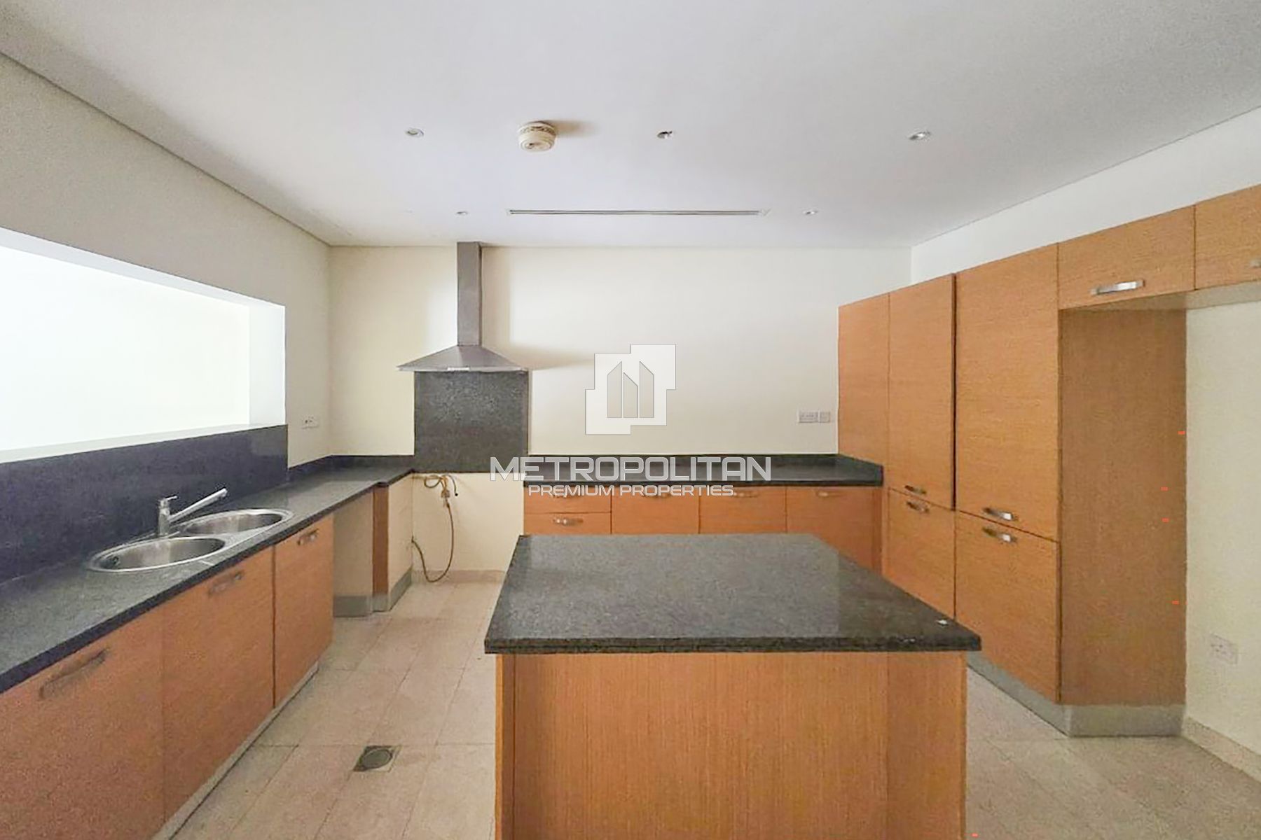 Bright & Spacious | Maid's Room | Vacant