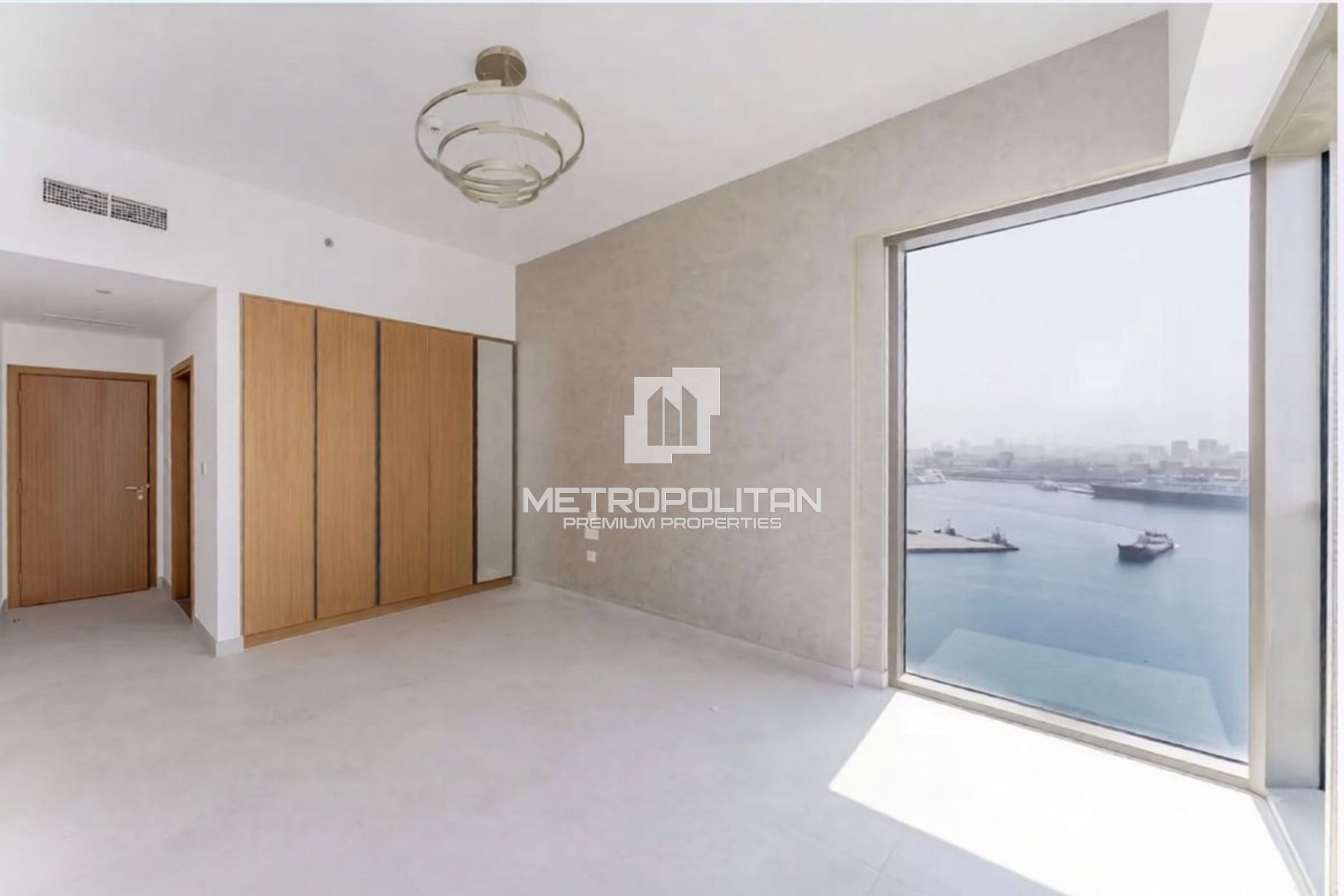 1 Bedroom I Vacant I Waterfront unit I Big Layout