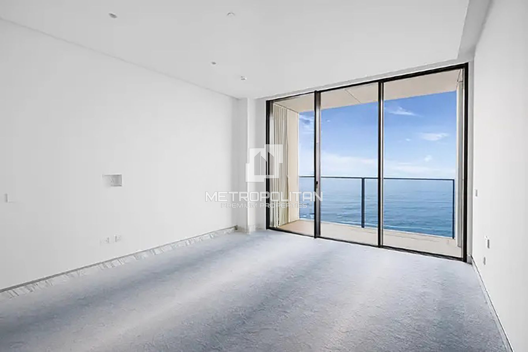 Relaxing Sea View| Luxury Living | Spacious Layout