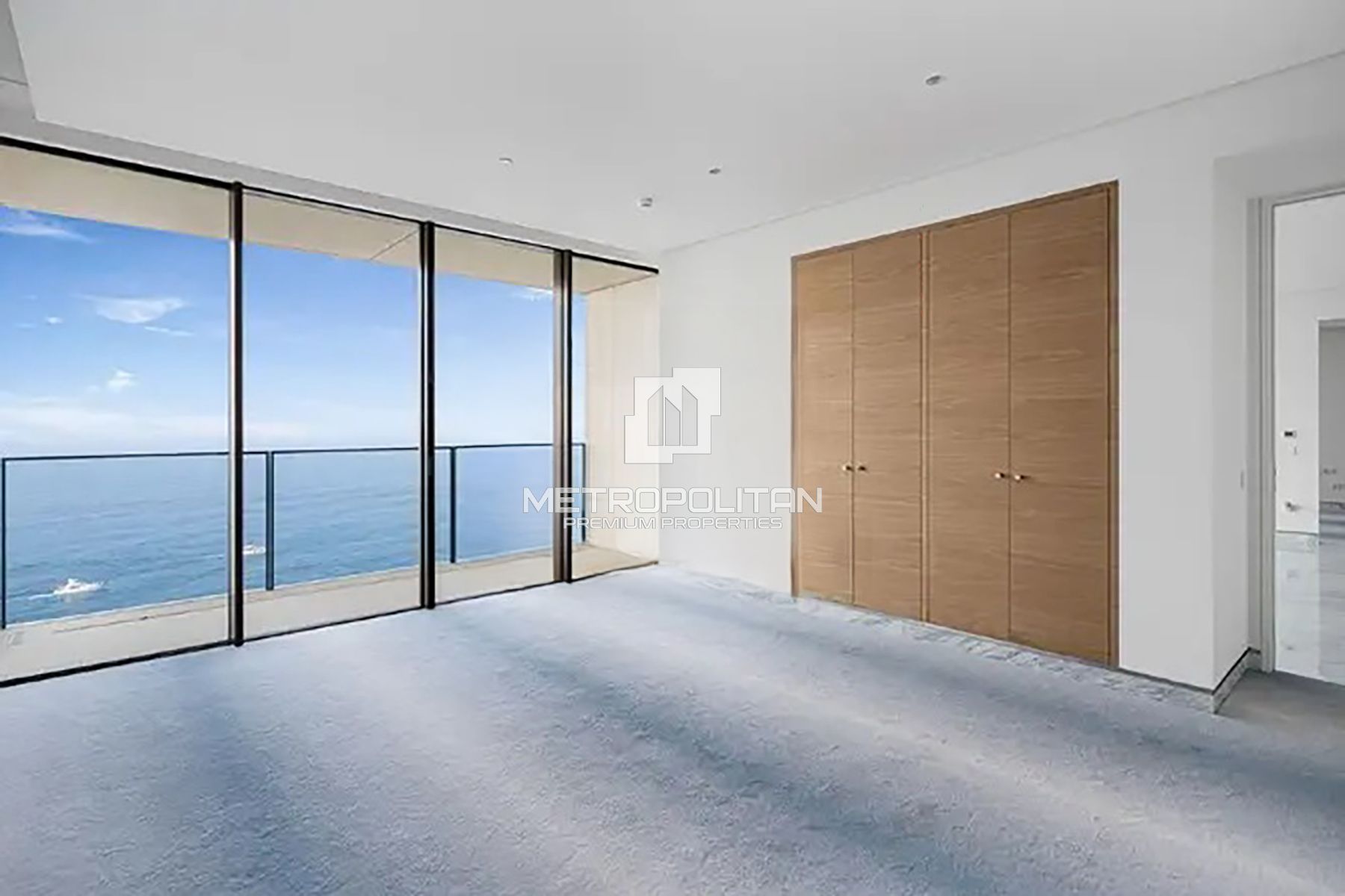 Relaxing Sea View| Luxury Living | Spacious Layout