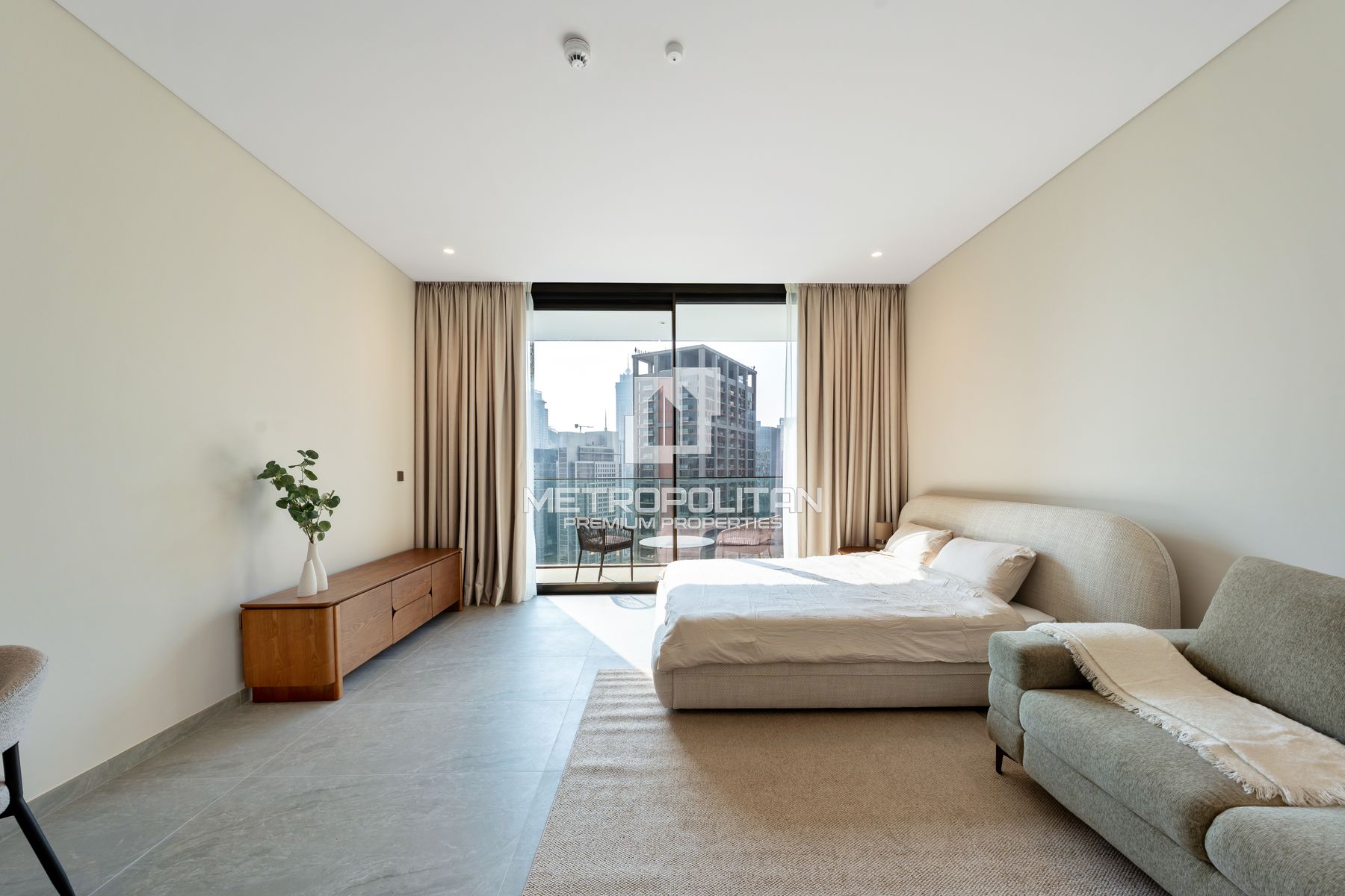 Canal View | Fully Furnished | High Floor