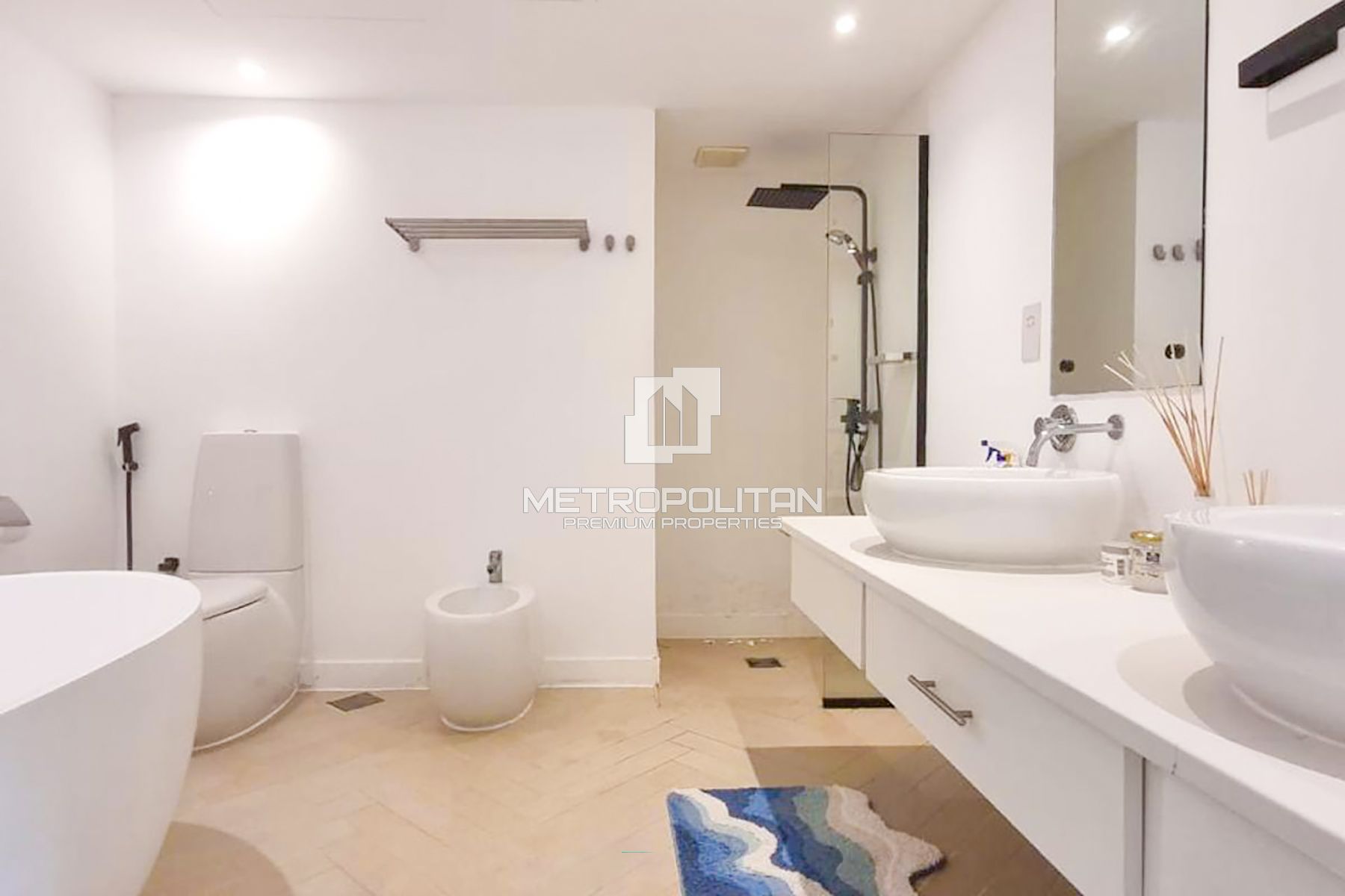 Furnished | High Ceiling | Full Marina View