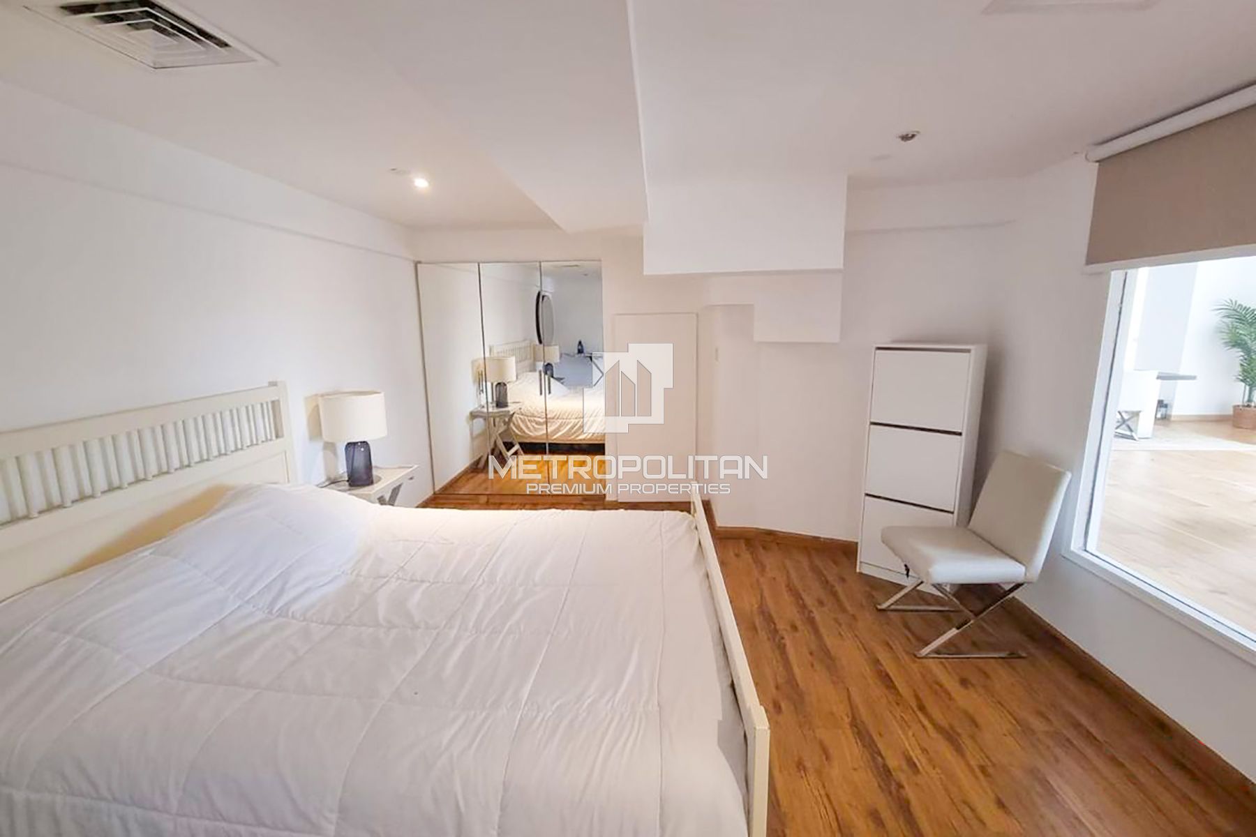 Furnished | High Ceiling | Full Marina View