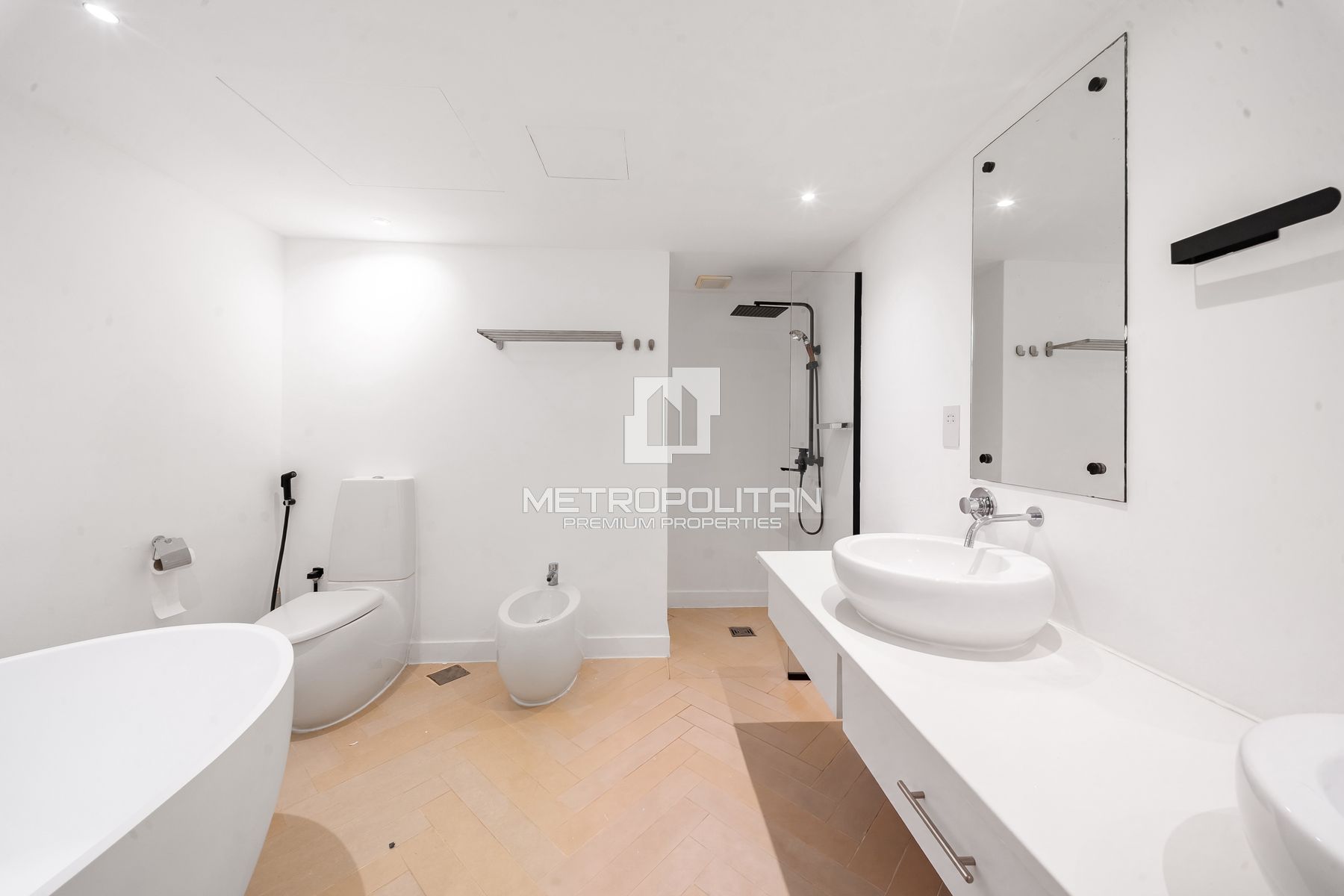 Furnished | High Ceiling | Full Marina View