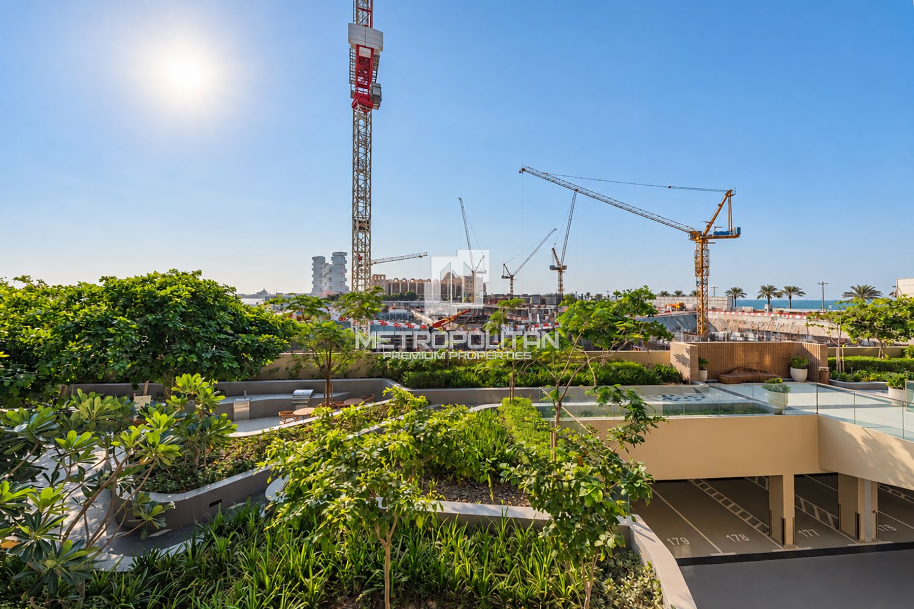 Direct Beach Access| Furnished | Minutes to Mall