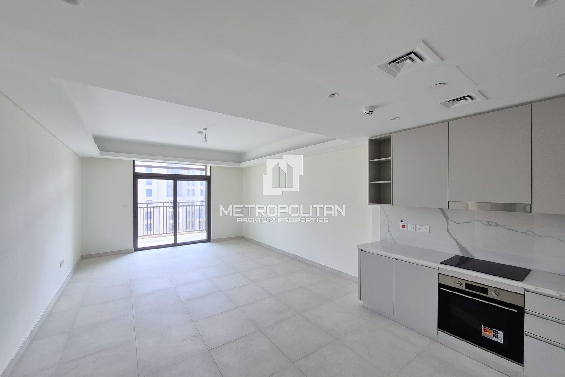 High Floor | Bright | Pool View | Prime Location