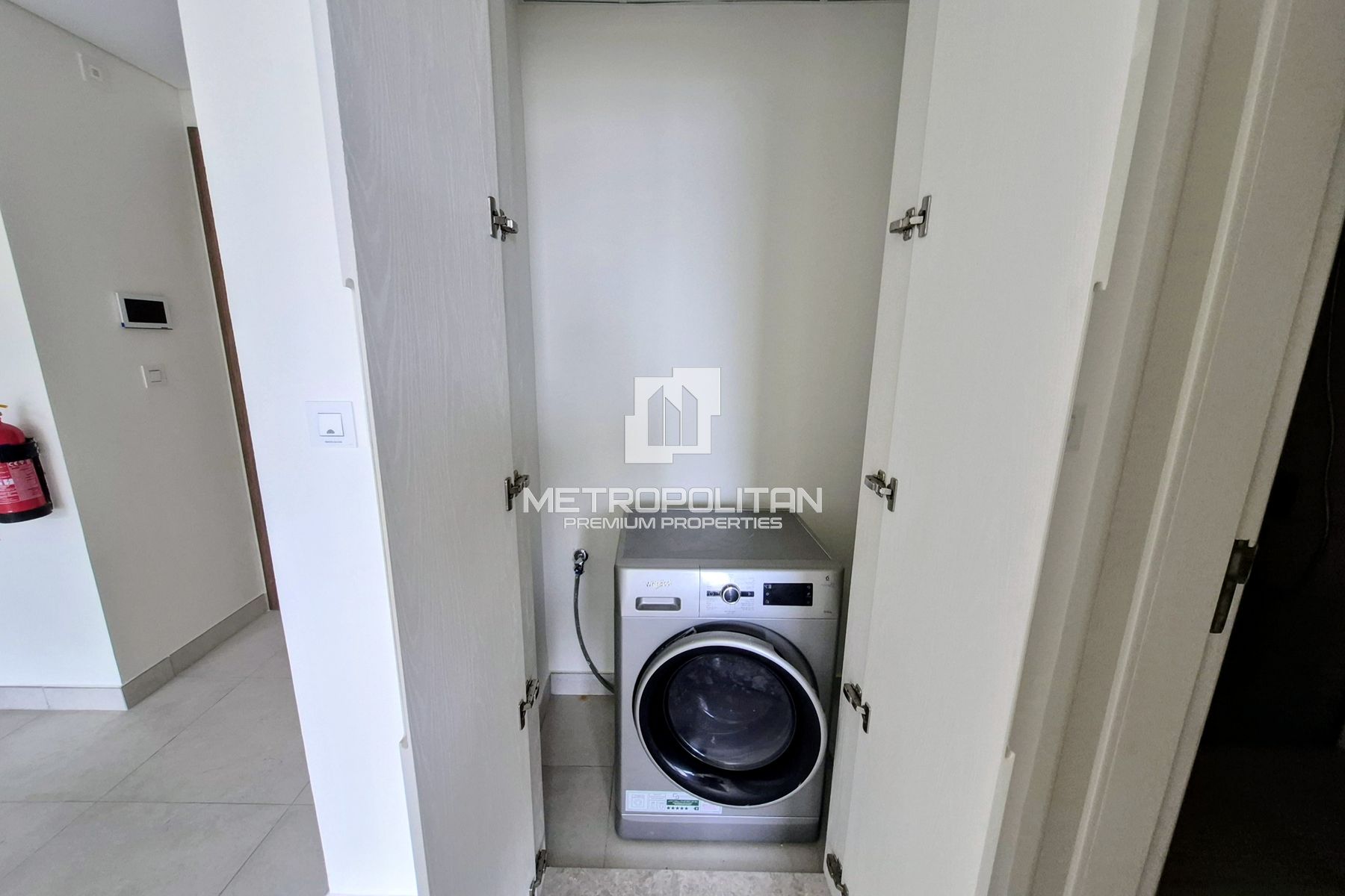 High Floor | Bright | Pool View | Prime Location