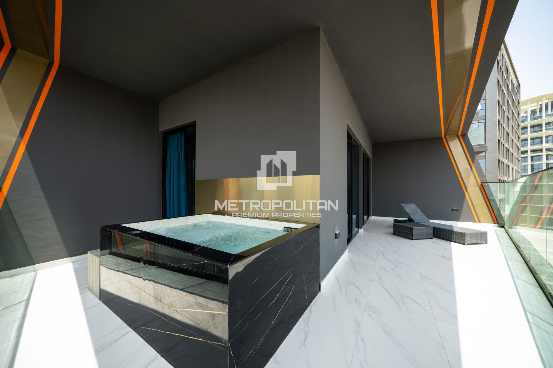 Furnished | Private Jacuzzi | En-Suite| High floor