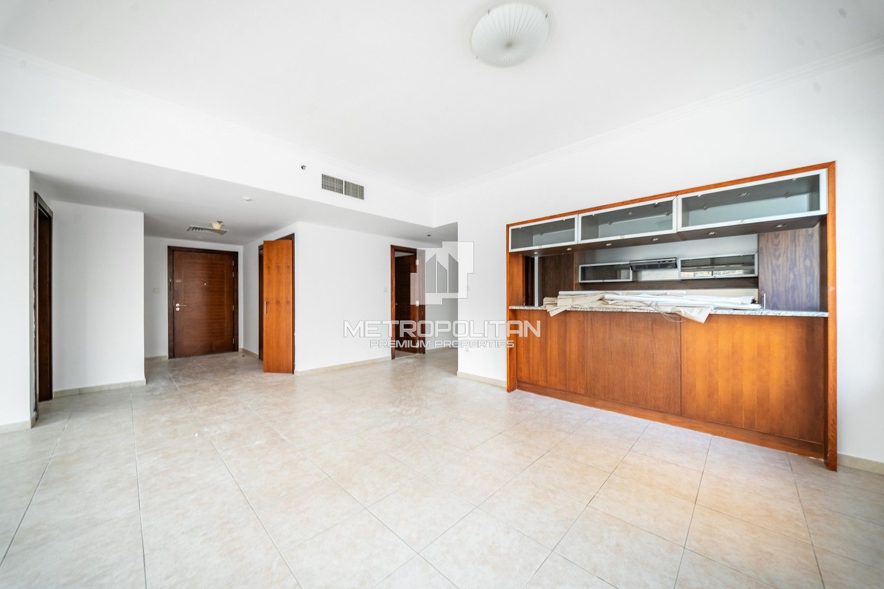 Full Marina View | Steps to Beach | Marina Living