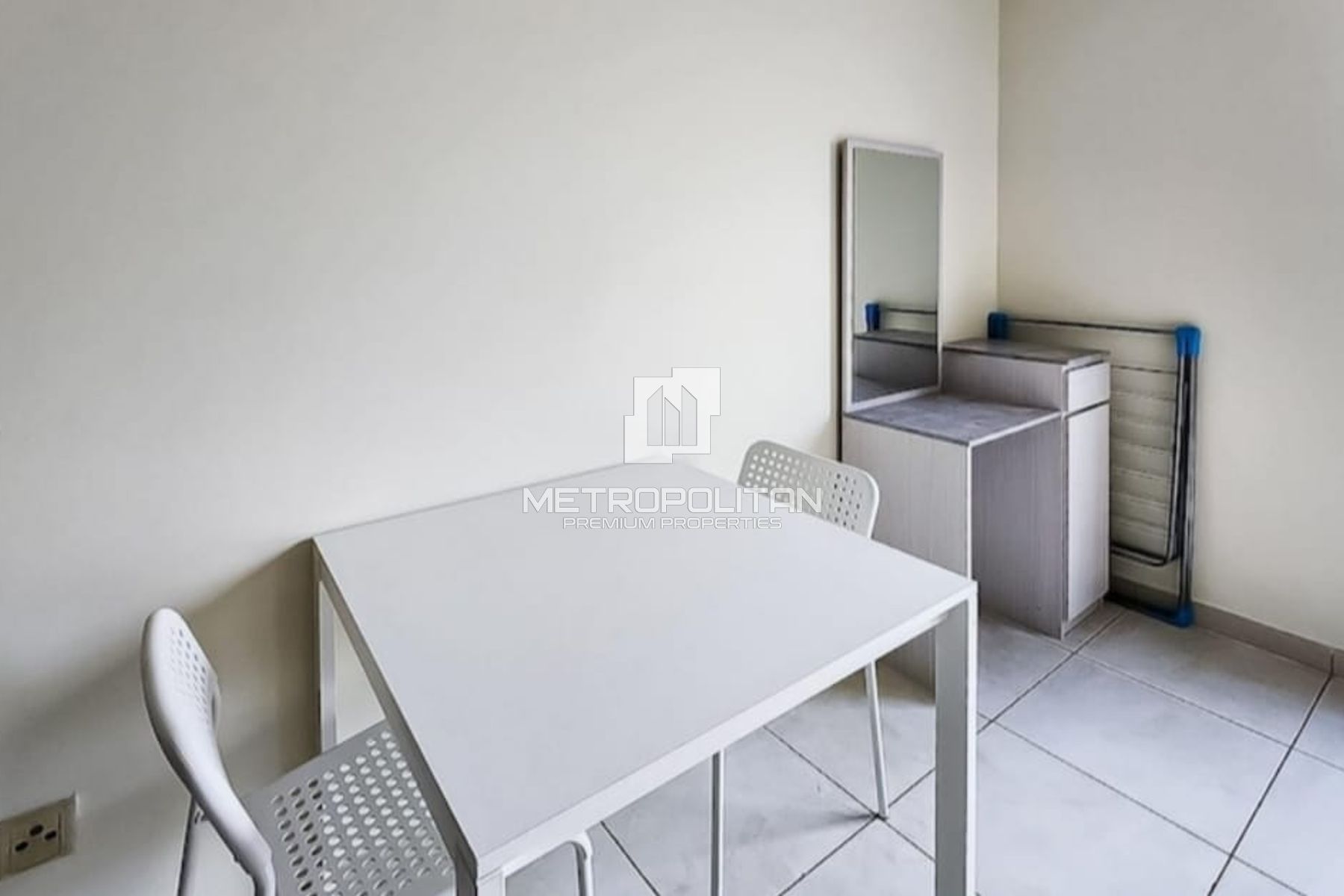 Studio I Fully Furnished I Vacant I Good Views