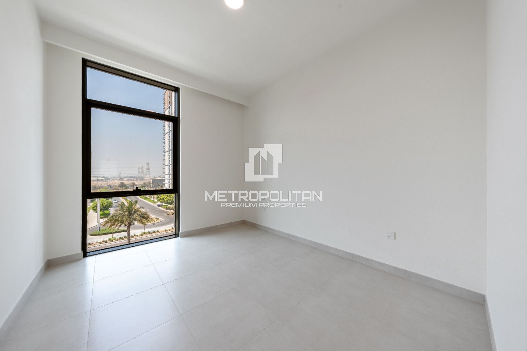 Unfurnished | Available to Move In | Low Floor