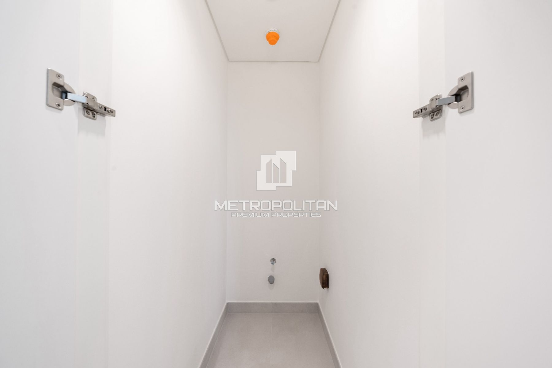 Unfurnished | Available to Move In | Low Floor