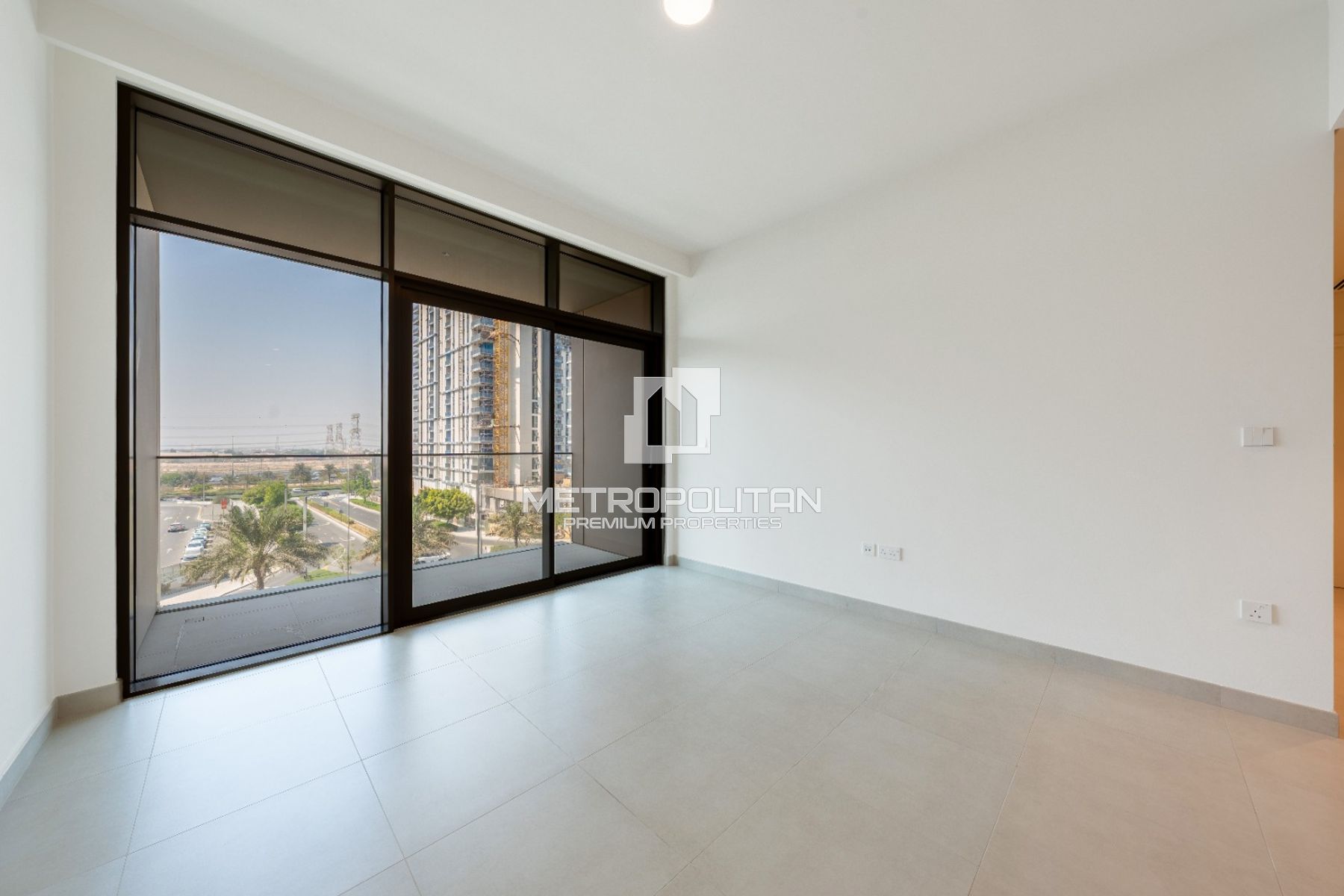 Unfurnished | Available to Move In | Low Floor