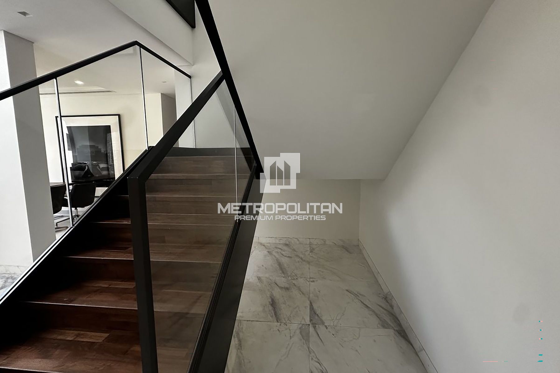 Vacant | Fully Furnished | Large Plot | Bright