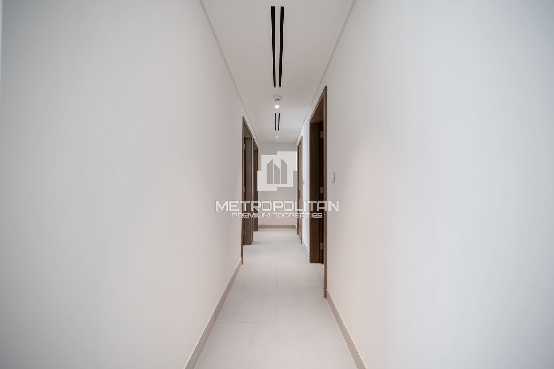 Park View | Spacious | Brand New | Central Park