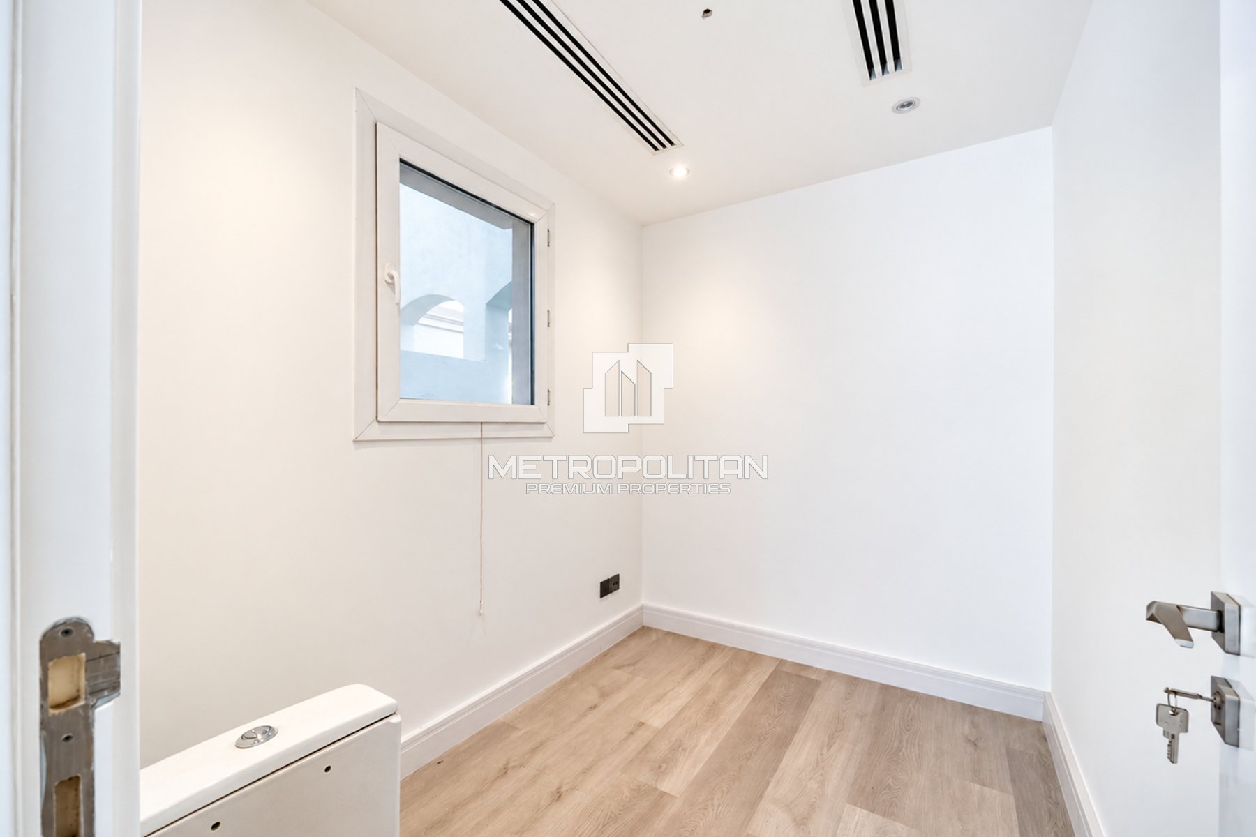 Extended | Upgraded | Private Swimming Pool