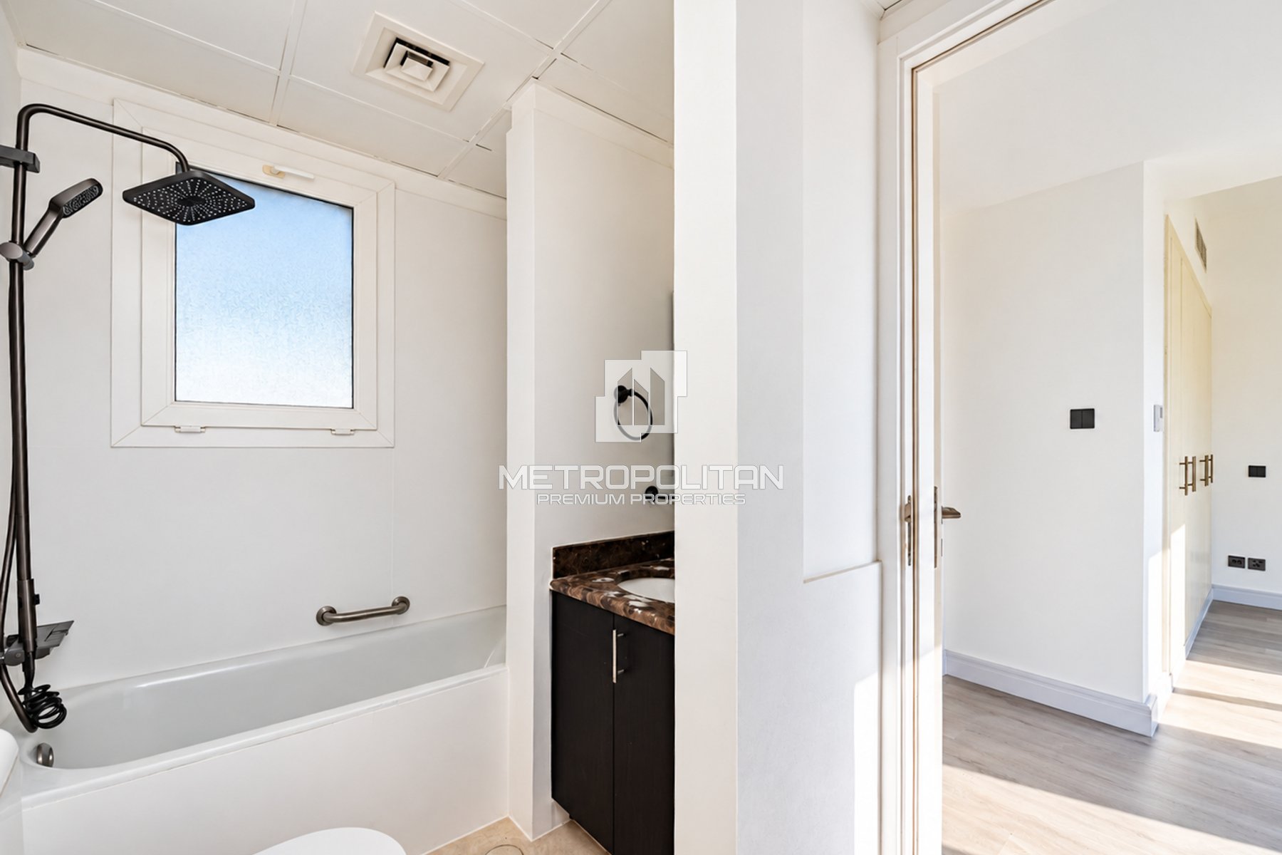 Extended | Upgraded | Private Swimming Pool