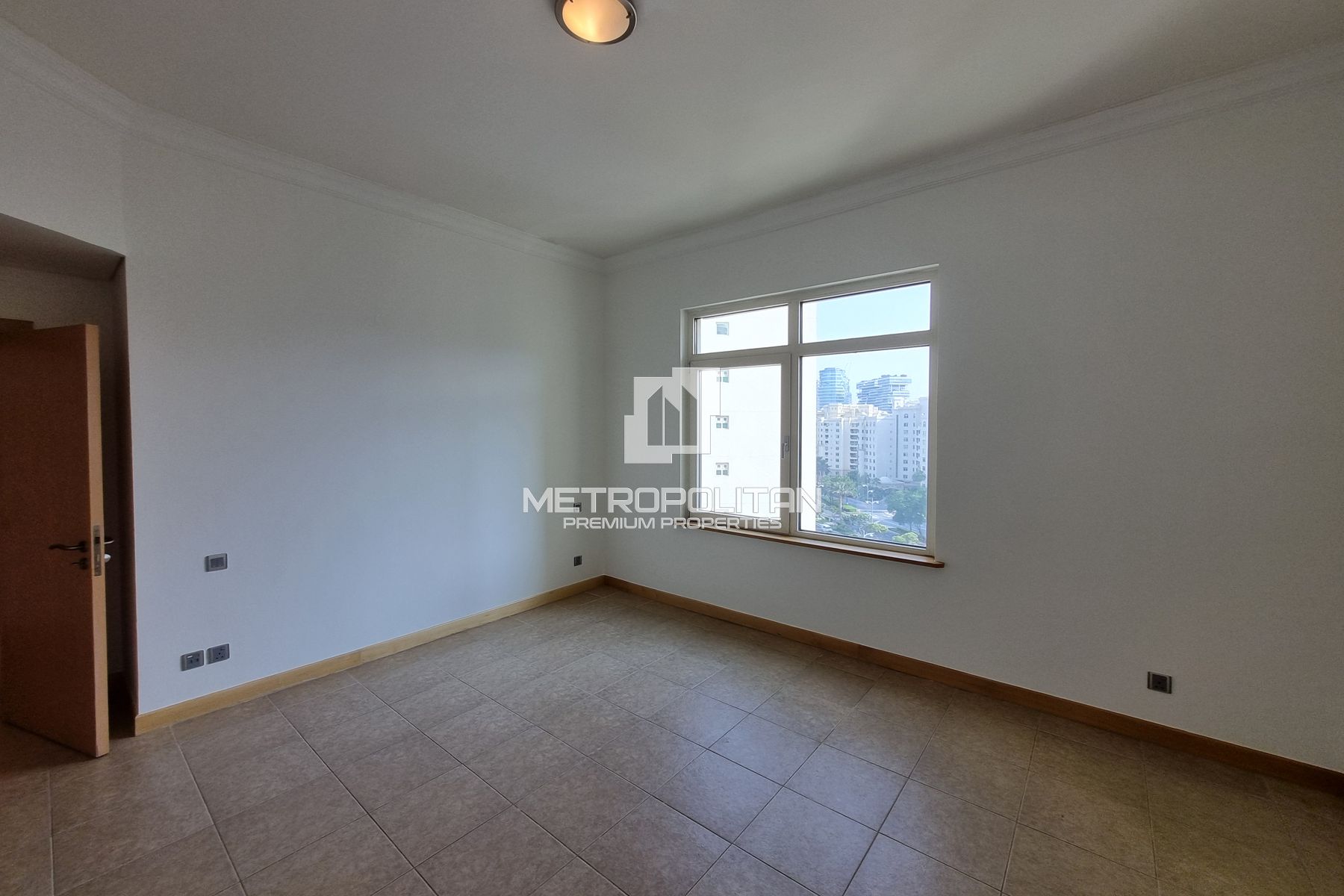 High Floor | Unfurnished | Vacant | Beach Access