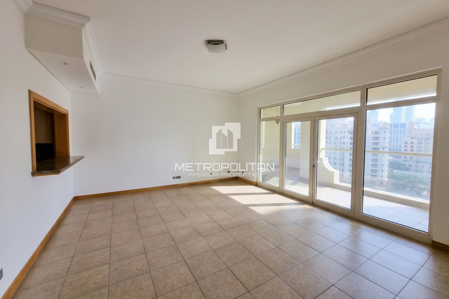 2BR Apartment for Rent in Al Khudrawi, Palm Jumeirah - MPR-11316