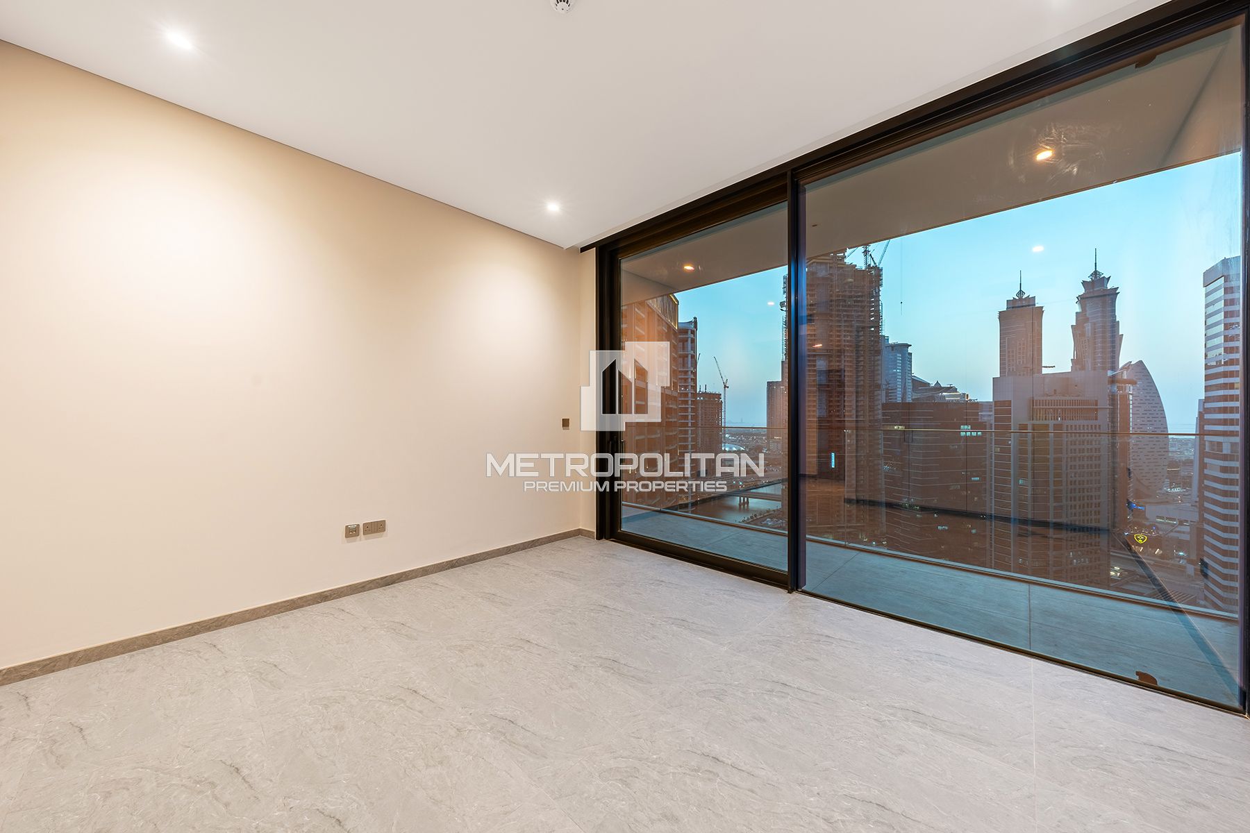 High Floor | Skyline and Canal View | Brand New