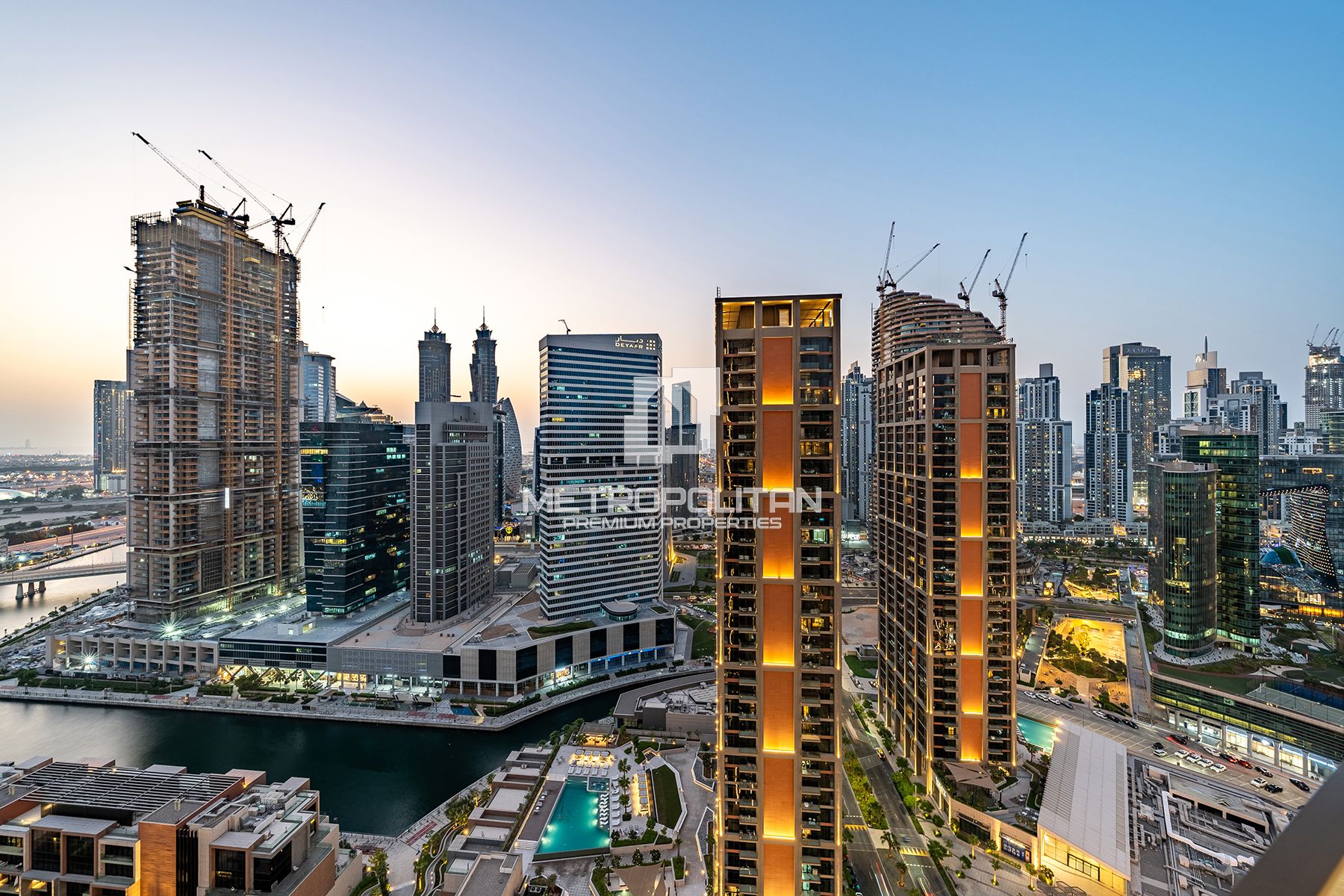 High Floor | Skyline and Canal View | Brand New