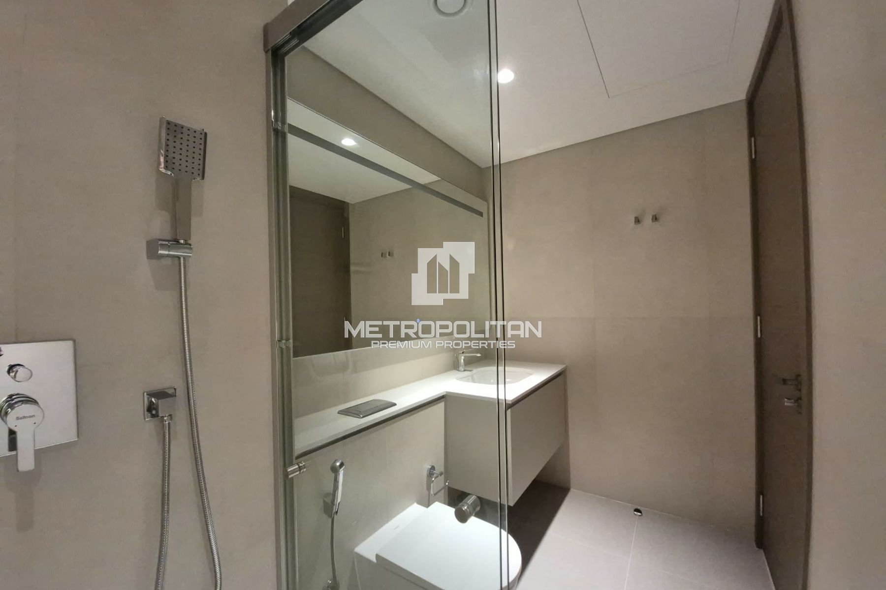 High Floor | Study Room | Fully Equipped Kitchen