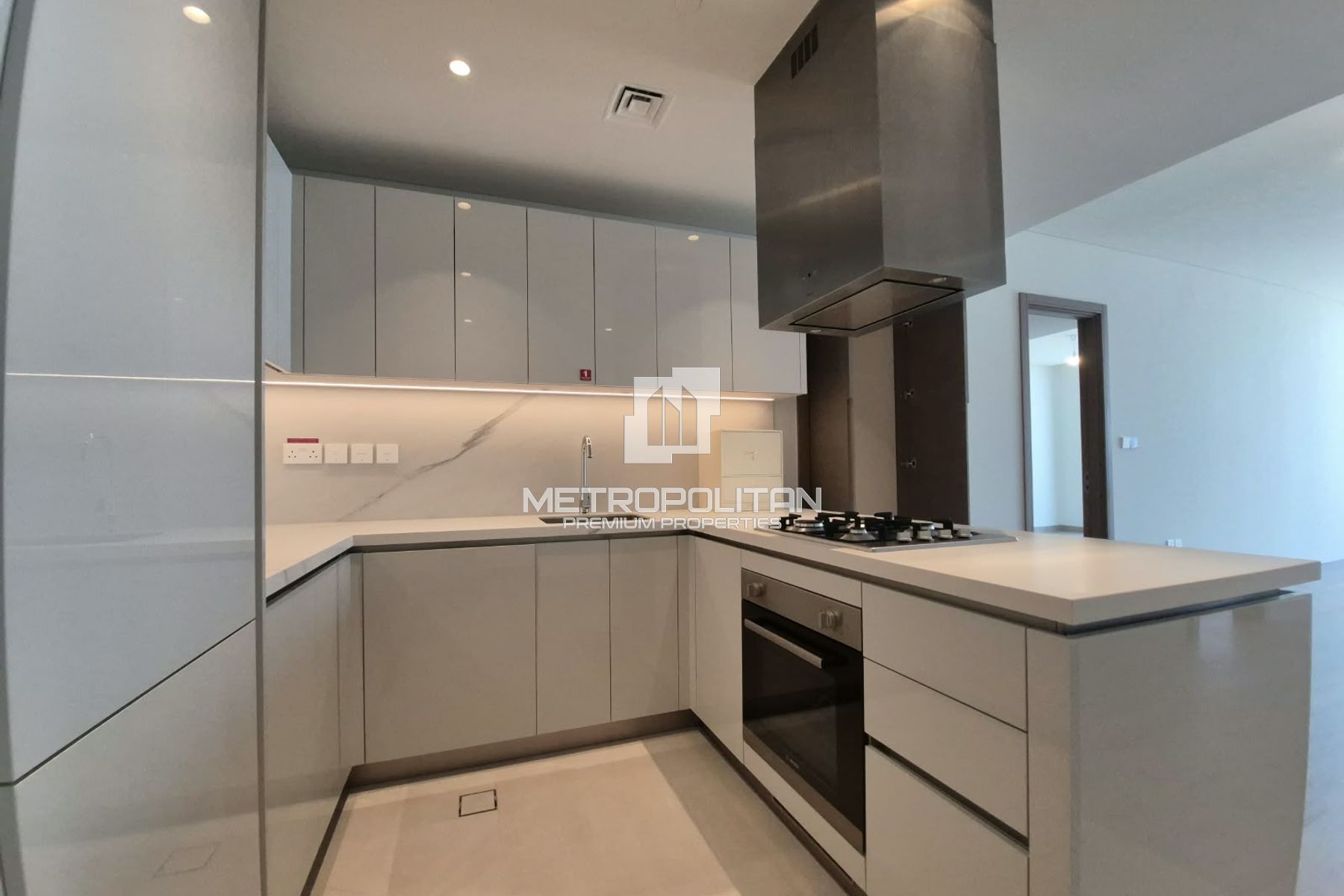 High Floor | Study Room | Fully Equipped Kitchen
