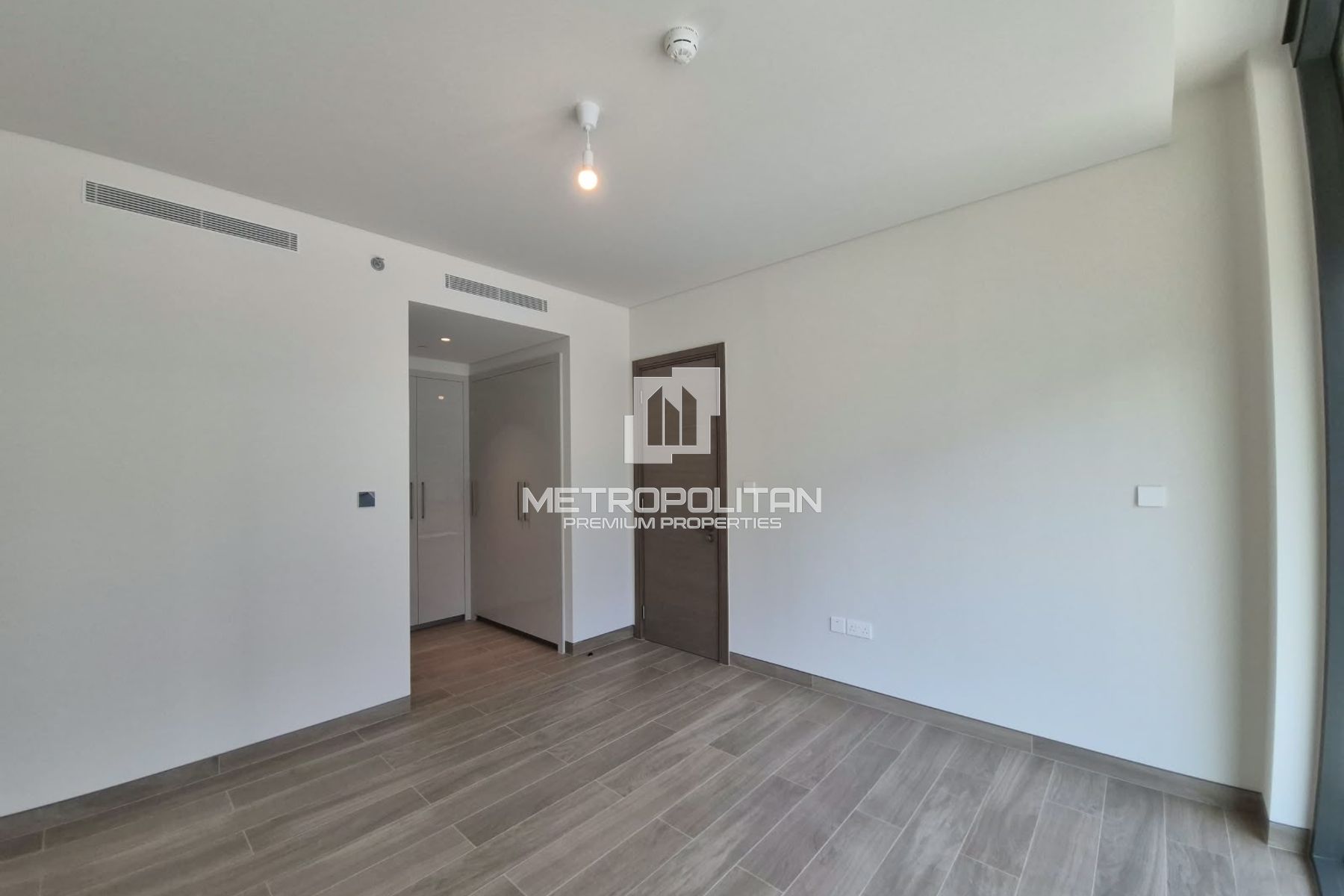 Brand New | Equipped Kitchen | Unfurnished |Vacant