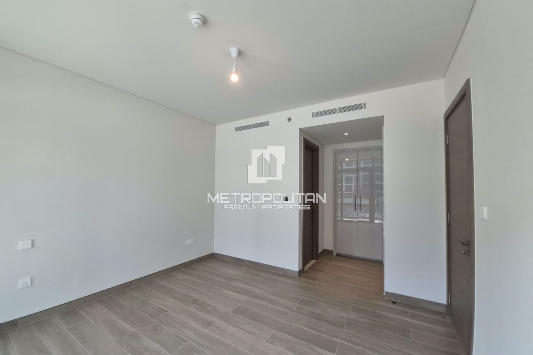 Brand New | Equipped Kitchen | Unfurnished |Vacant