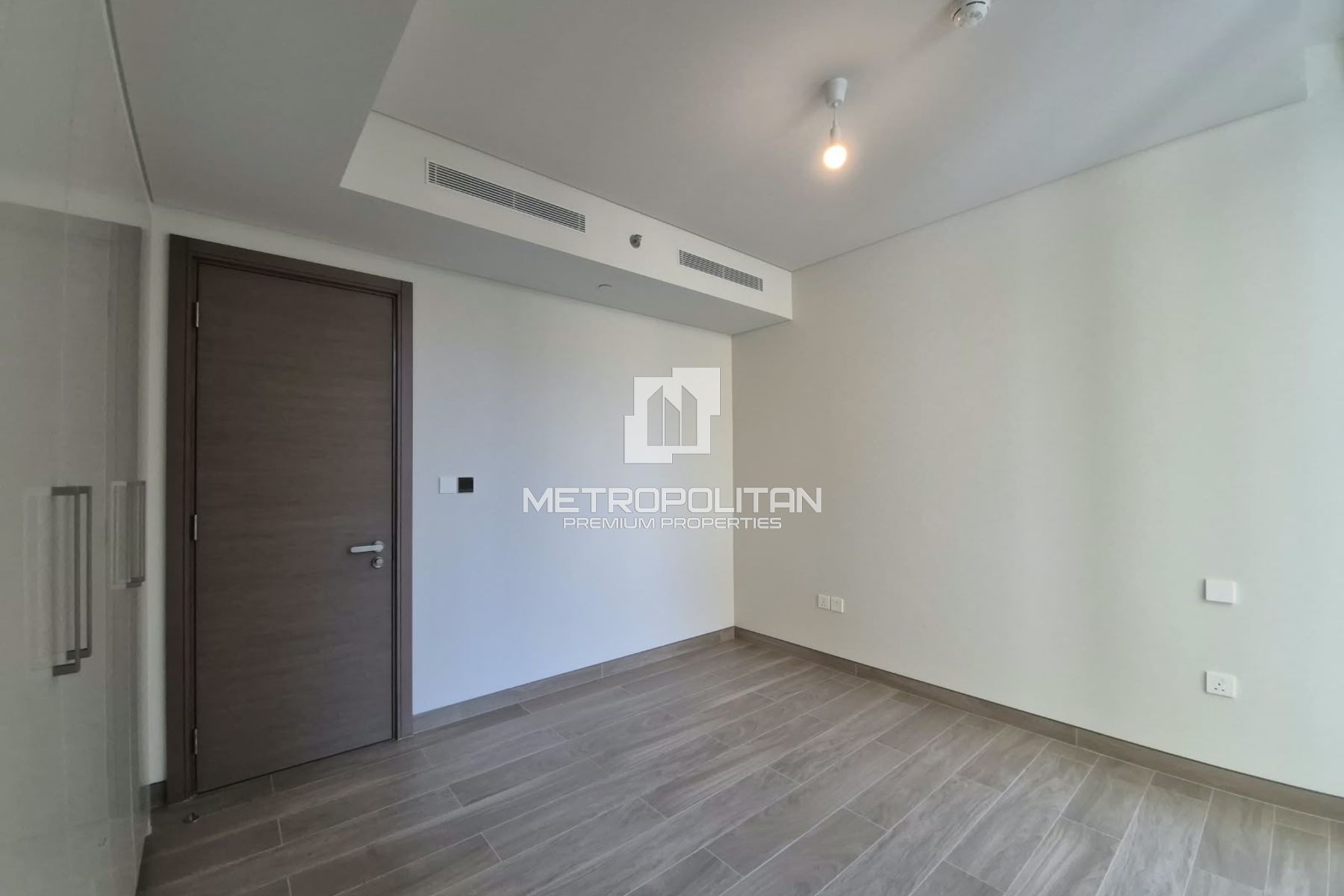 Brand New | Equipped Kitchen | Unfurnished |Vacant