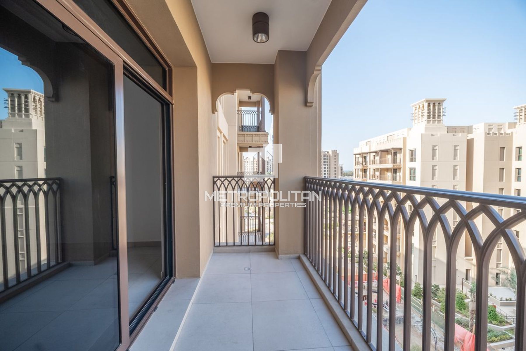 Unfurnished | Spacious Layout |Vacant from Dec, 10