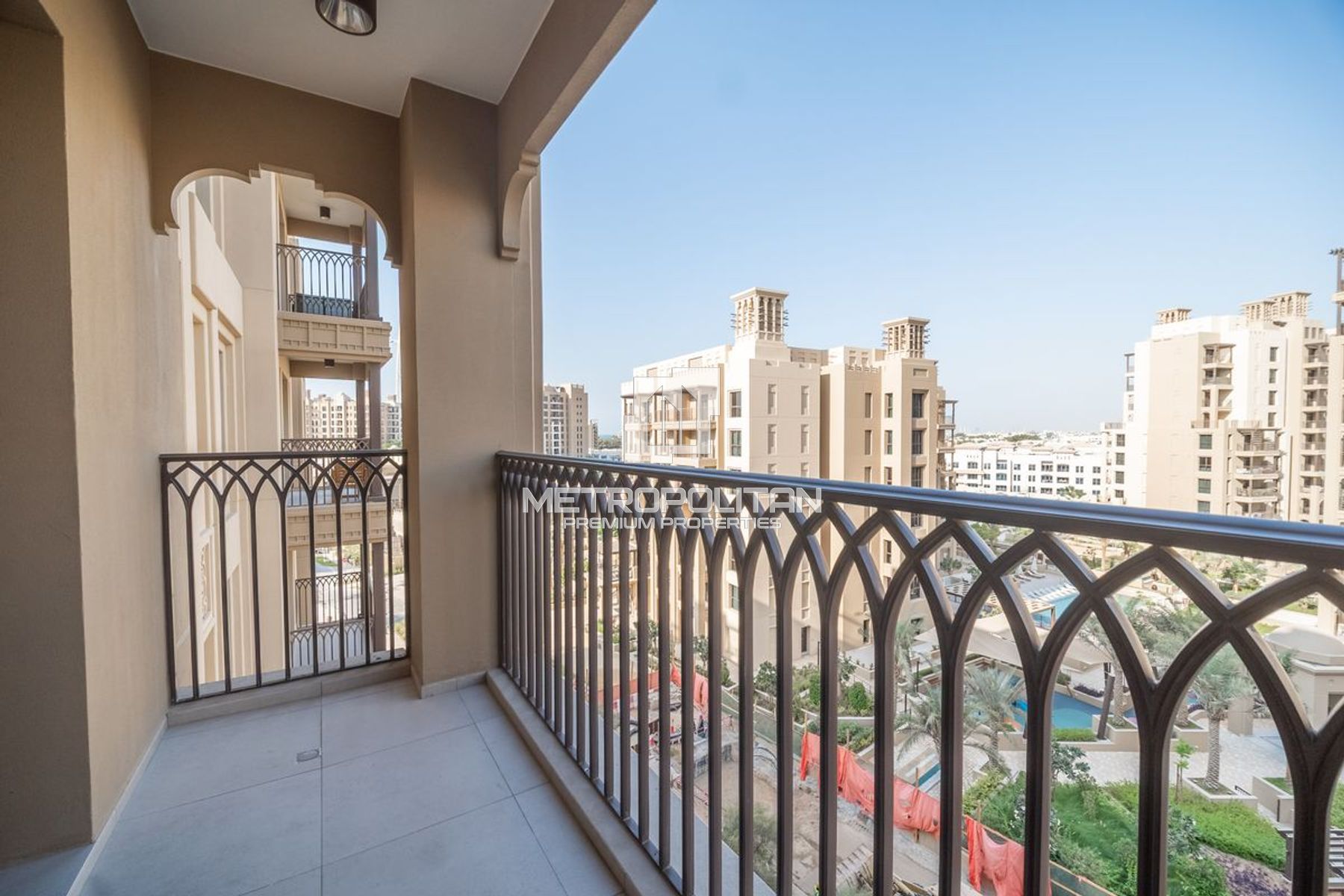 Unfurnished | Spacious Layout |Vacant from Dec, 10