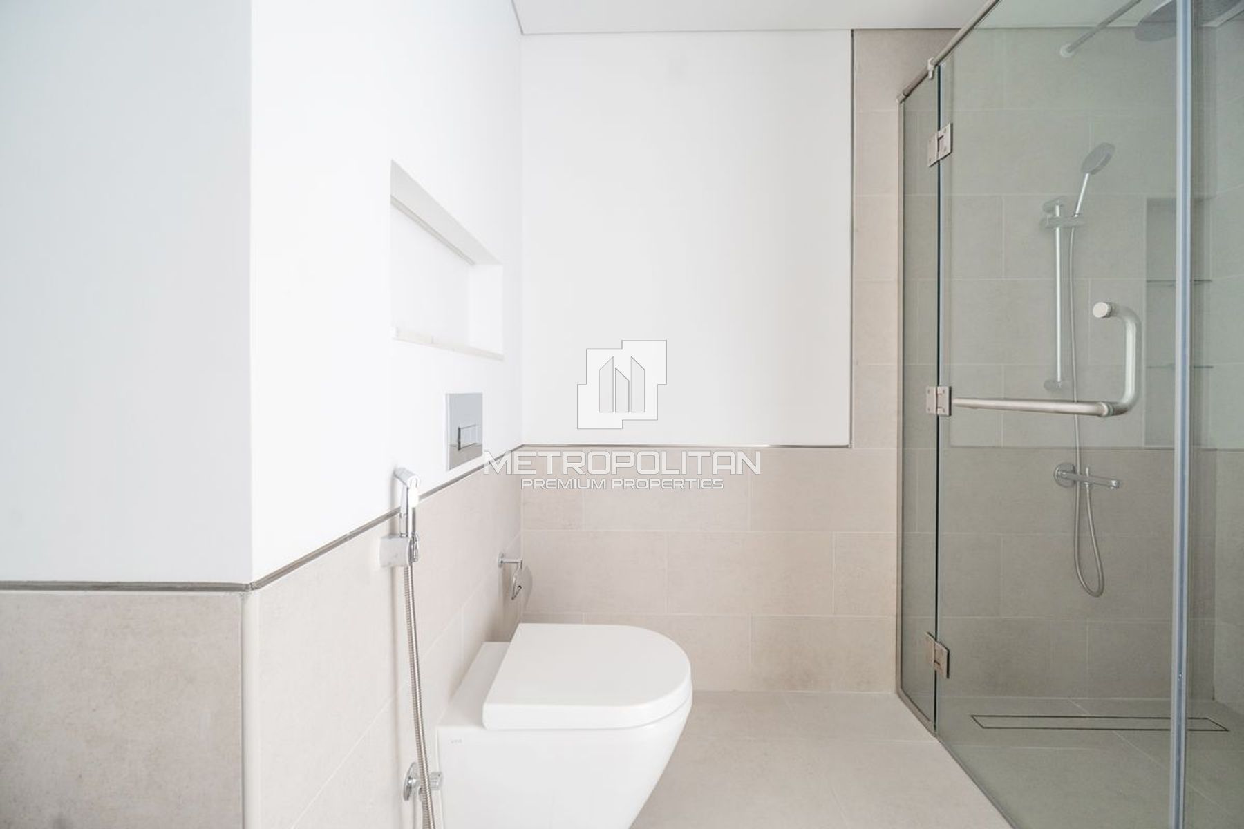 Unfurnished | Spacious Layout |Vacant from Dec, 10