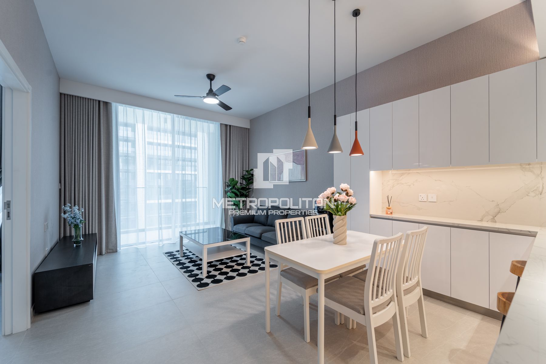 Brand New Apartment  | Modern Living | Pool View