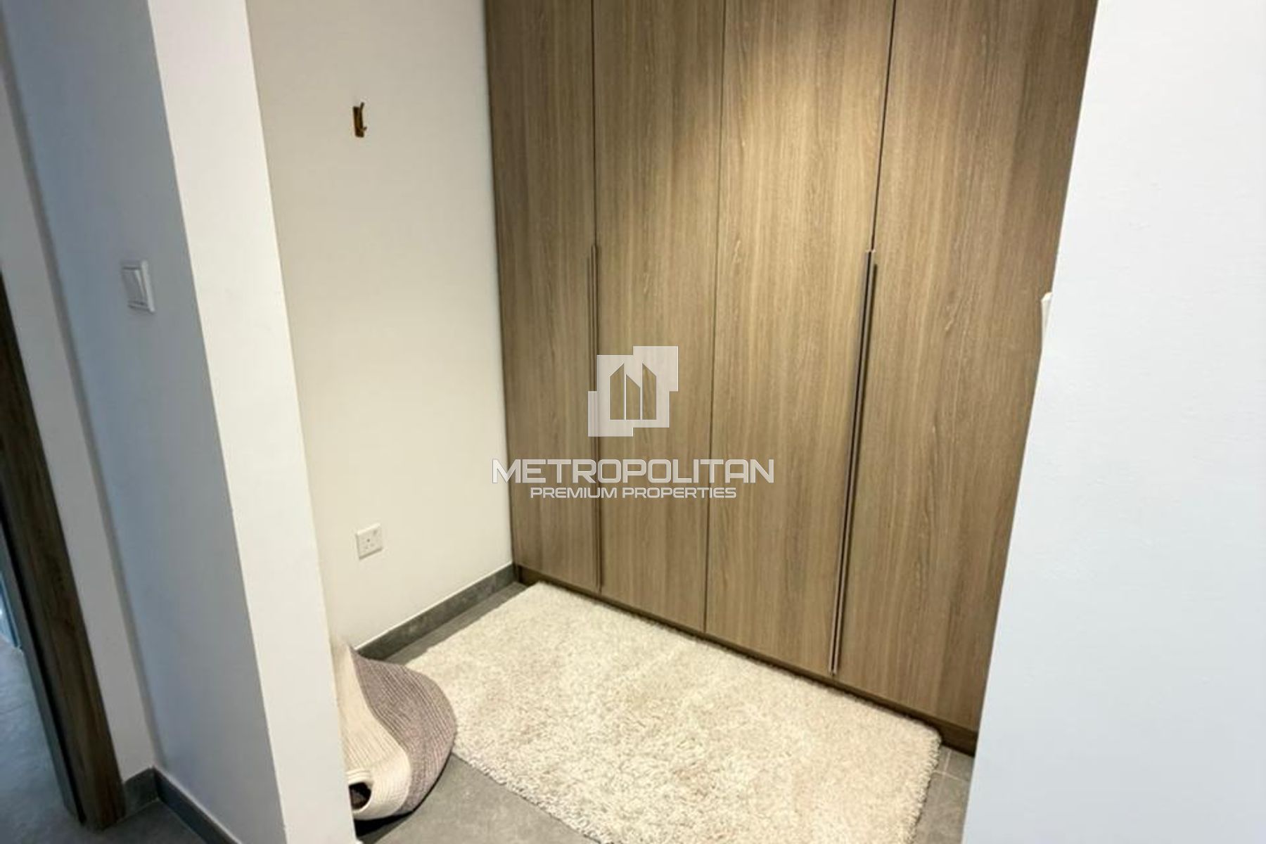 Fully Furnished| Ready Oct 30 | Marina & Sea Views