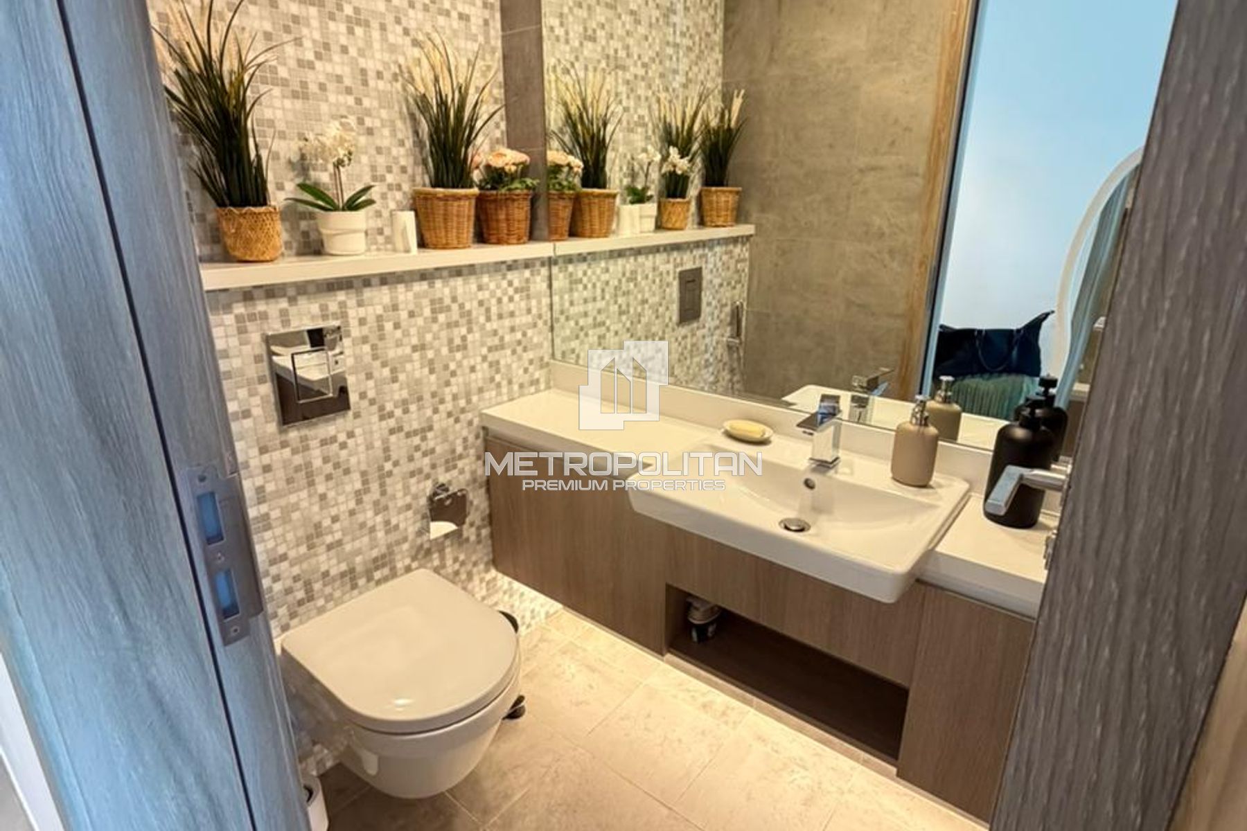 Fully Furnished| Ready Oct 30 | Marina & Sea Views