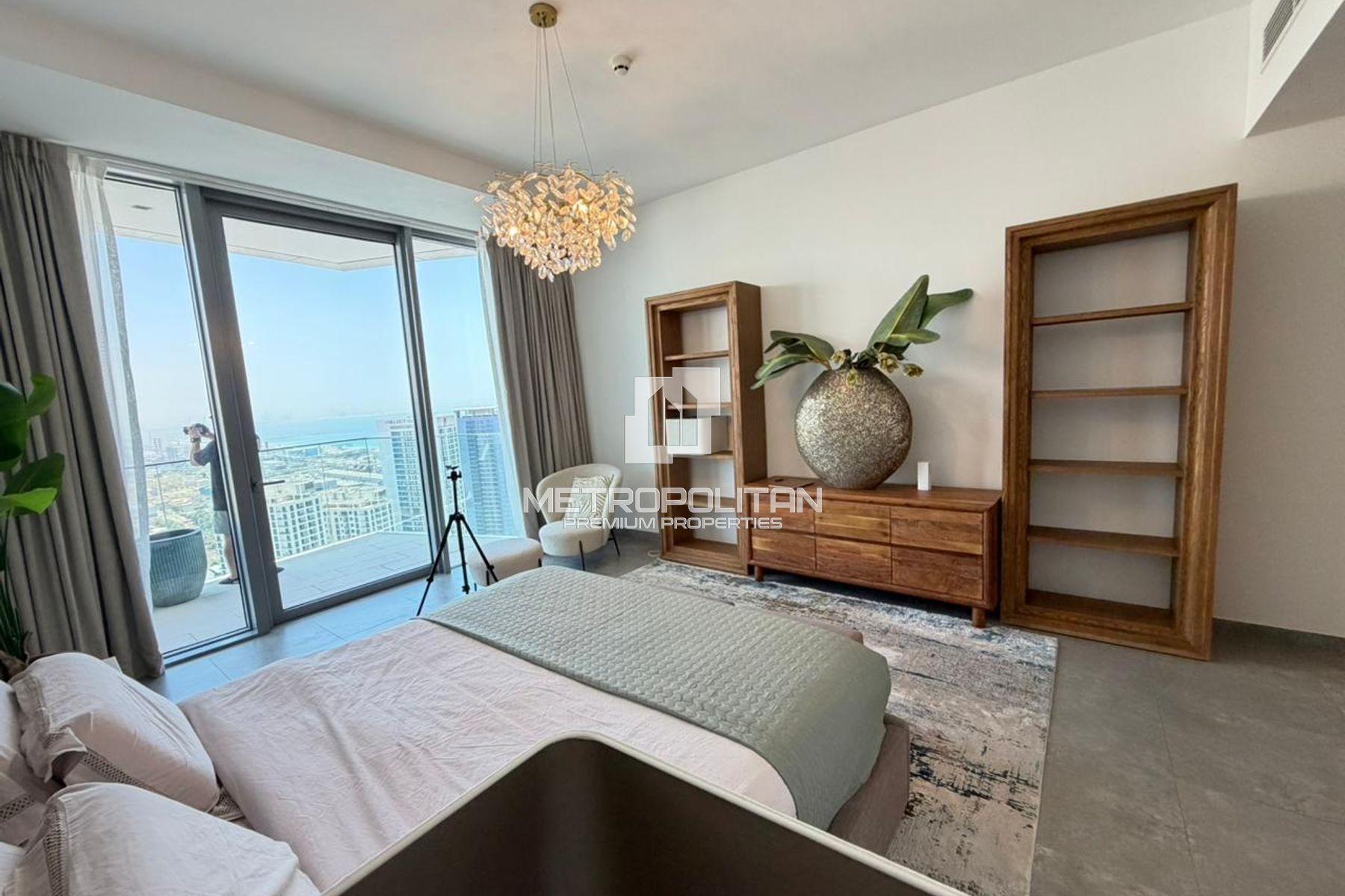 Fully Furnished| Ready Oct 30 | Marina & Sea Views
