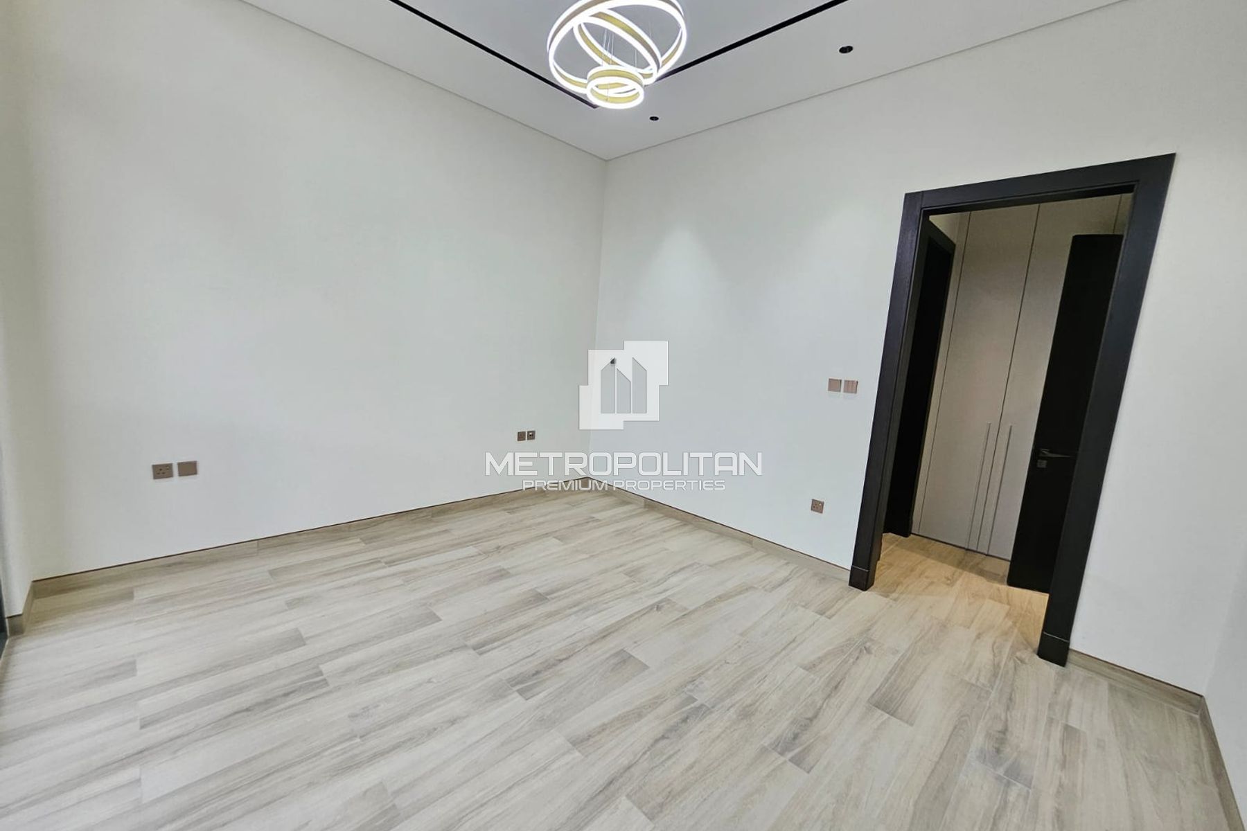 Elegant 6BR Villa with Maid’s Room | Large Plot