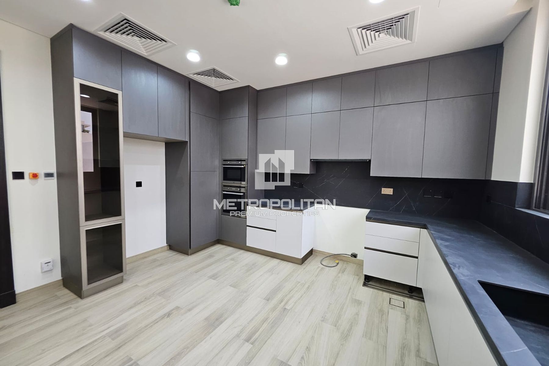 Elegant 6BR Villa with Maid’s Room | Large Plot