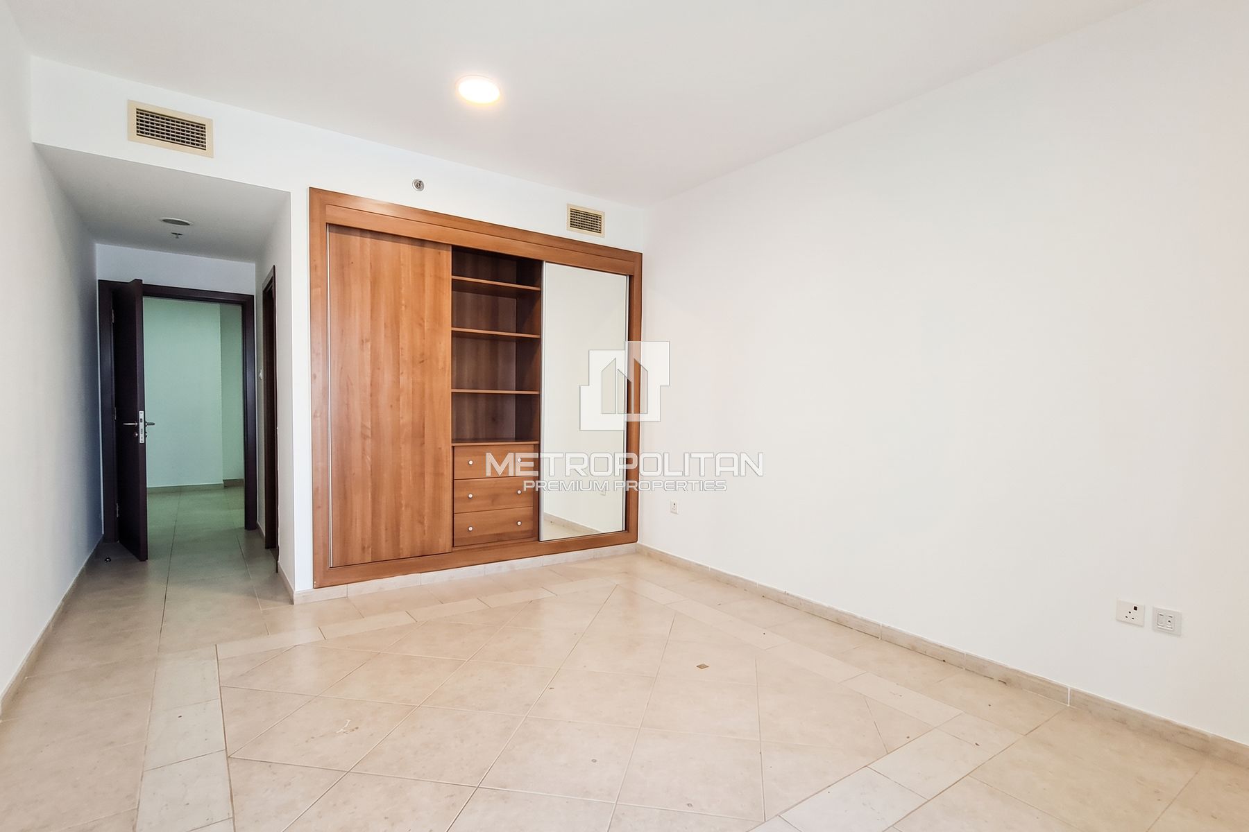 1BR Apartment for Rent in Princess Tower, Dubai Marina - MPR-11354