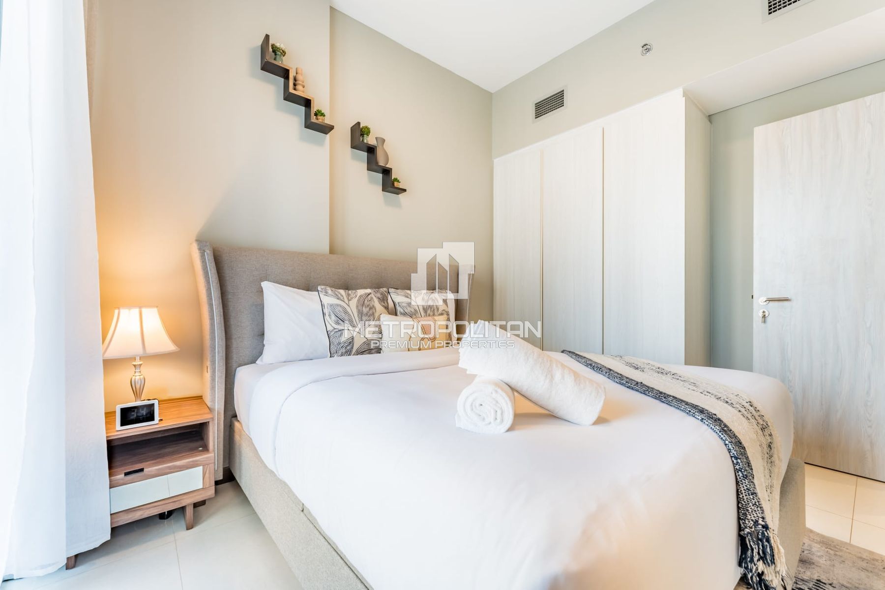 Luxury Furnished | Canal View | Business Bay