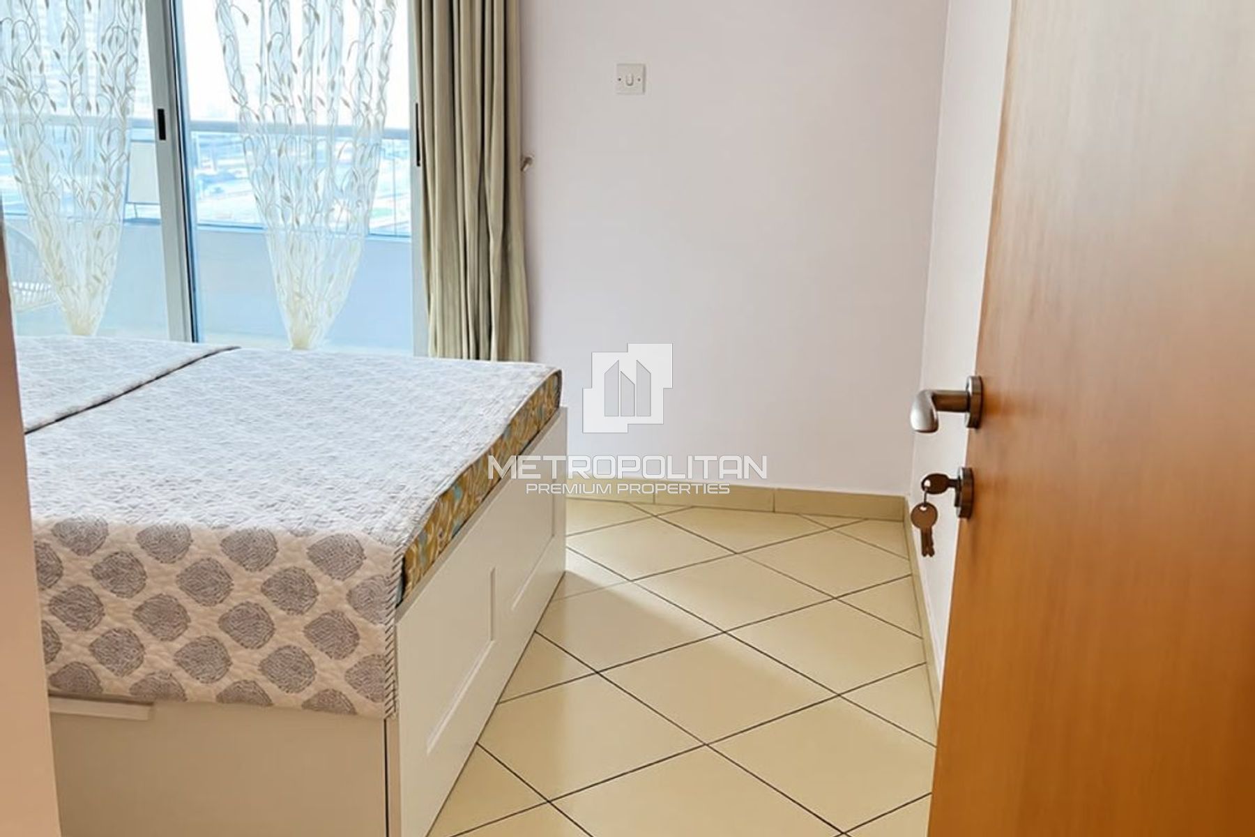 Partial Marina View | Mid Floor | Fully Furnished