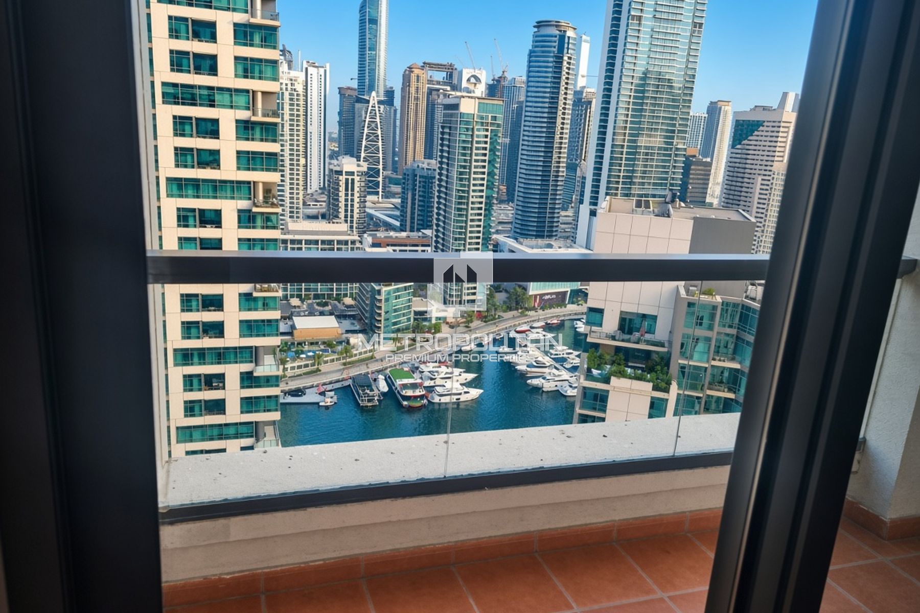شقة للإيجار في Rimal 1، Jumeirah Beach Residence - MPR-11372