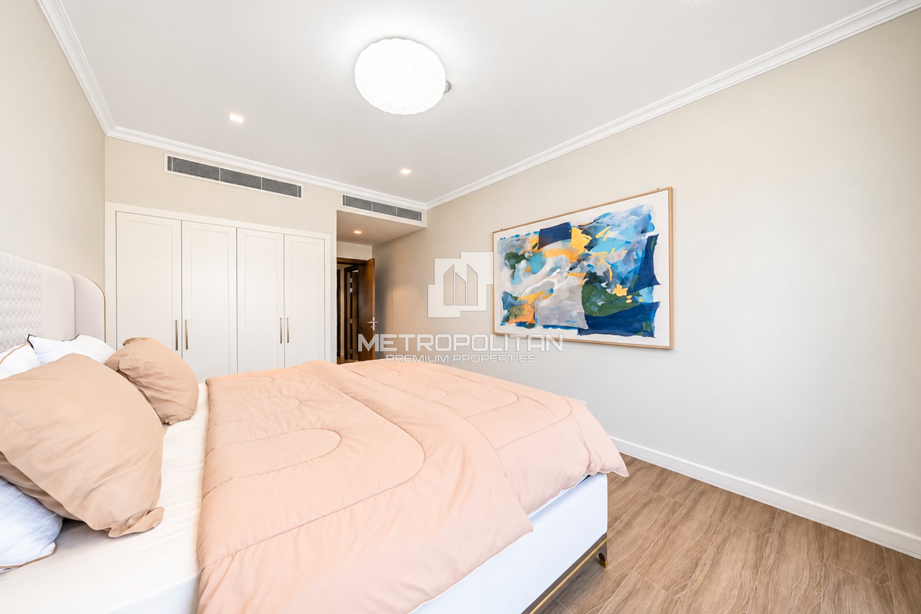 Fully Furnished | 5 BR Villa | Private Garden