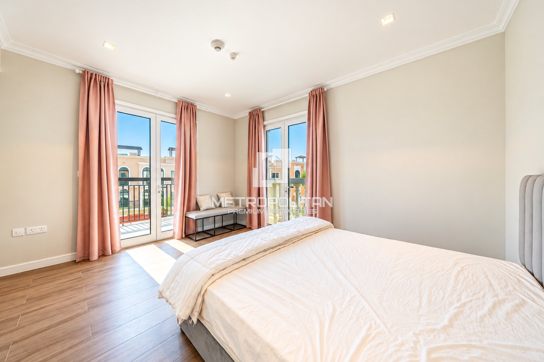 Fully Furnished | 5 BR Villa | Private Garden
