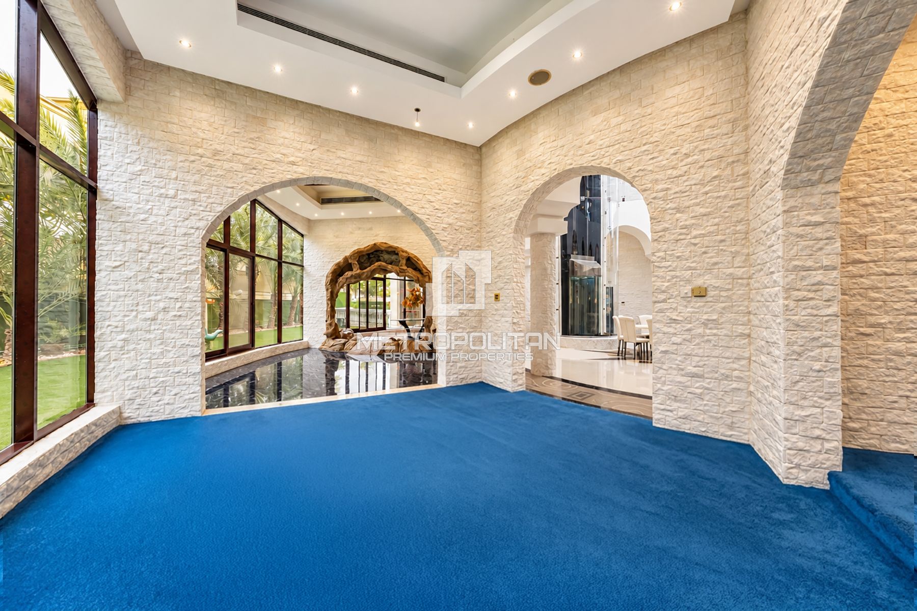 Grand Mansion | Massive Plot | Furnished