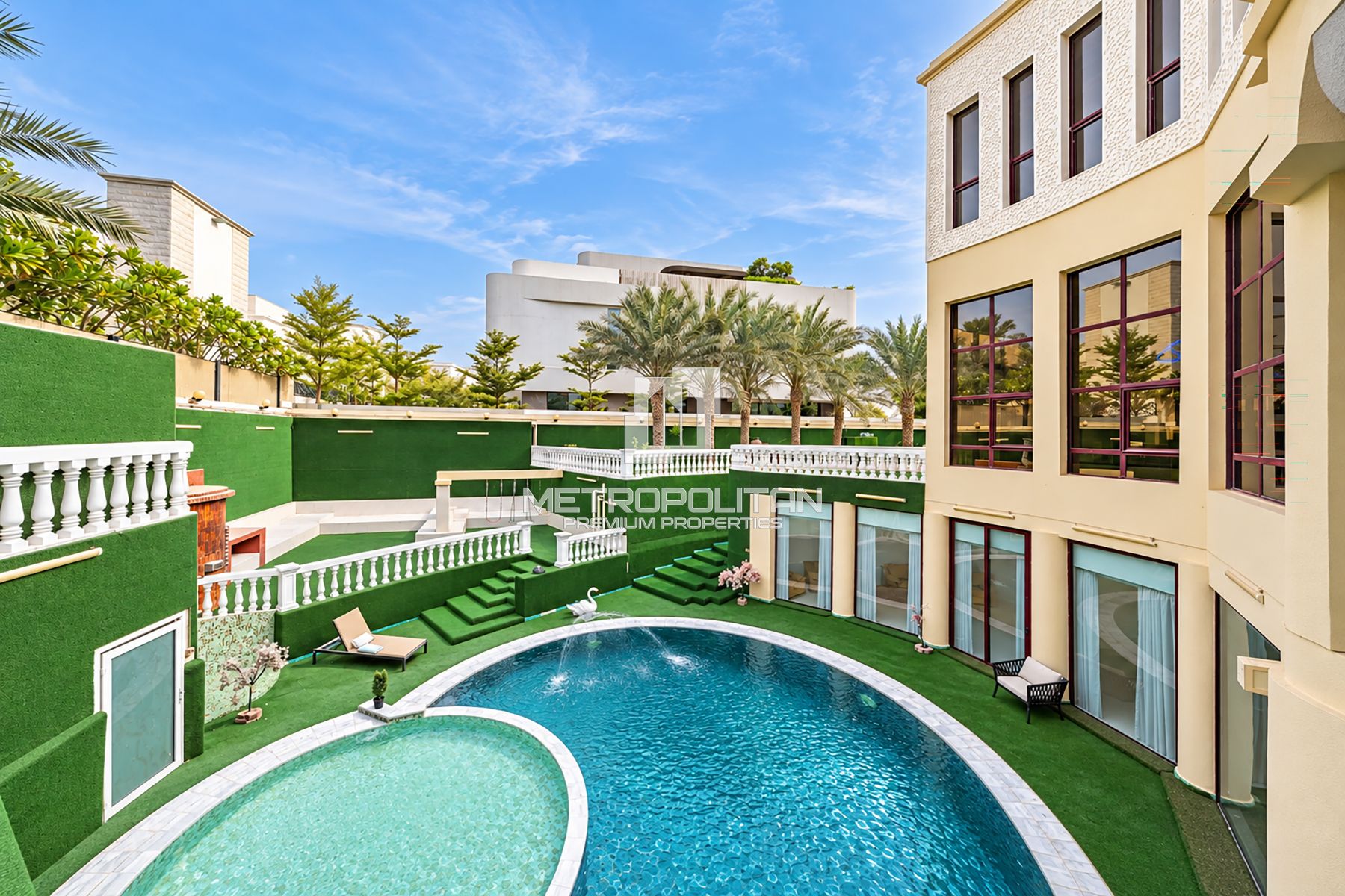 Grand Mansion | Massive Plot | Furnished